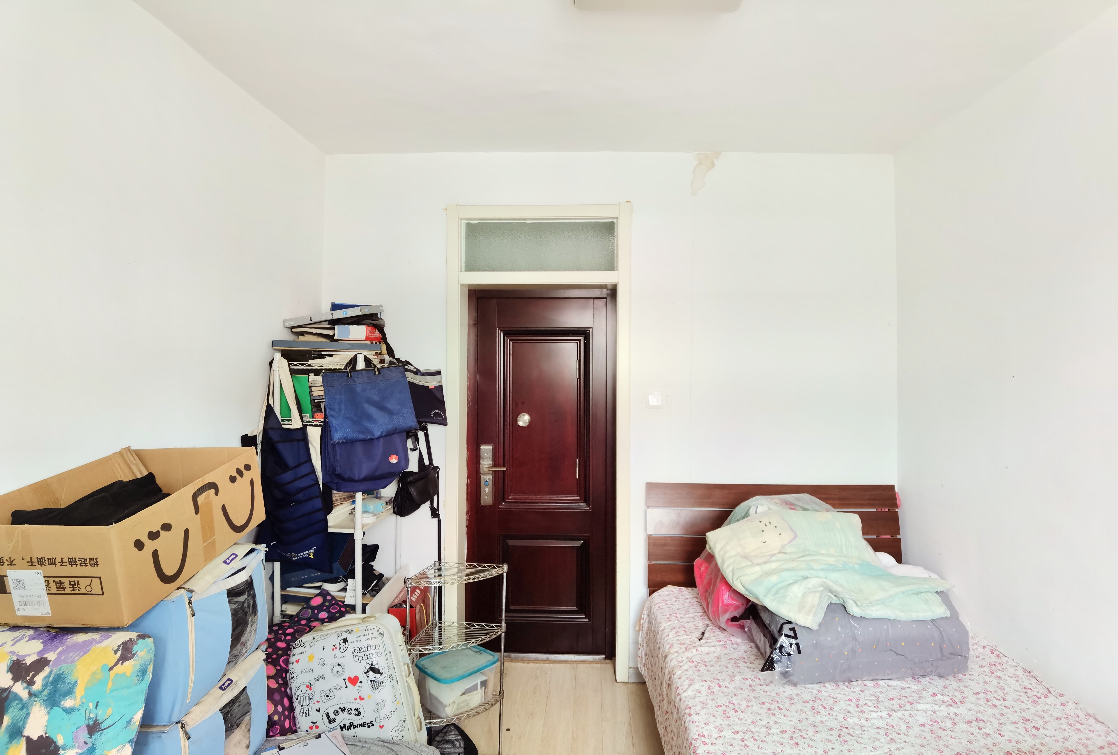 建国小经六路单位宿舍