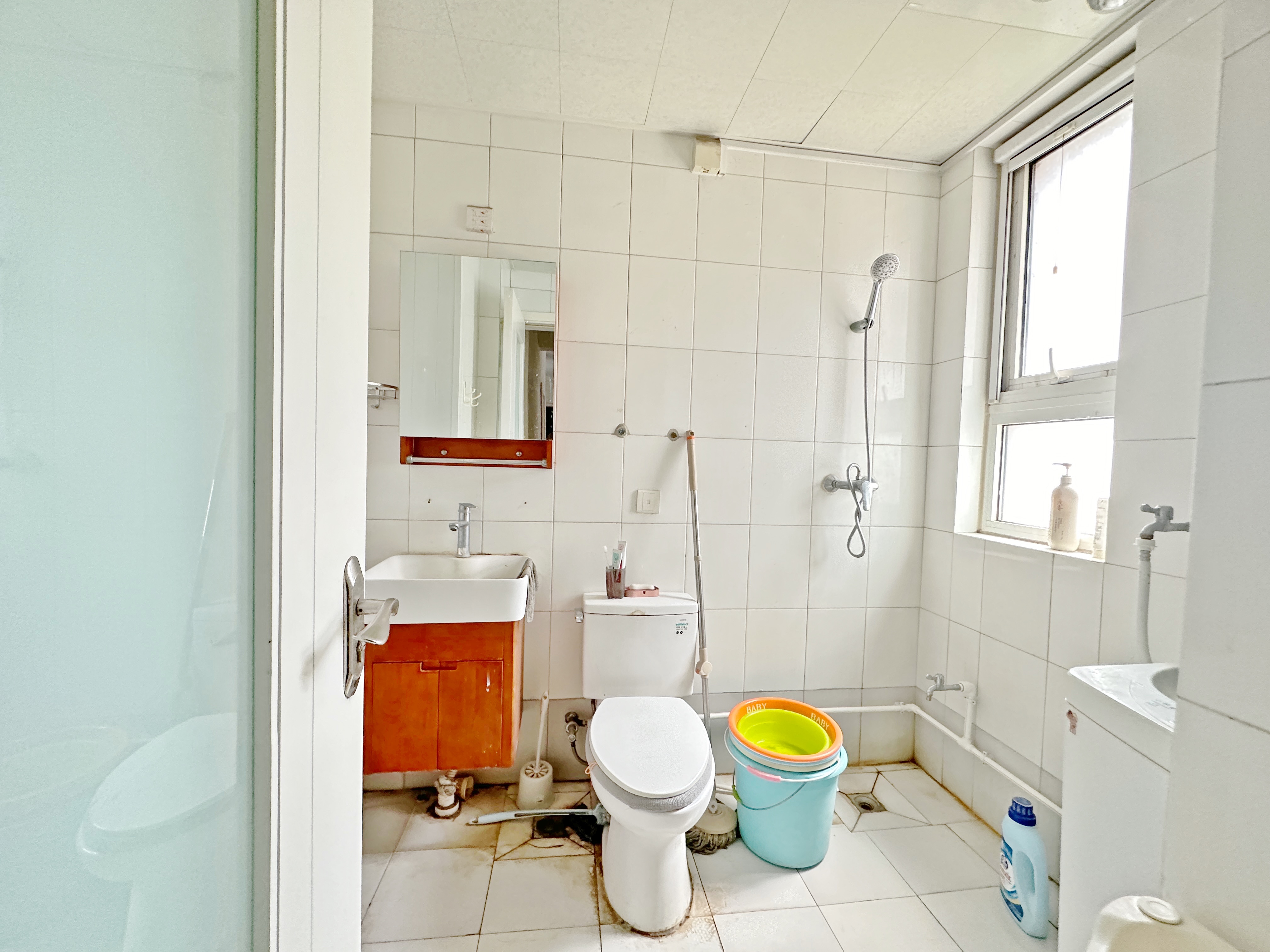 绿地新里卢浮公馆