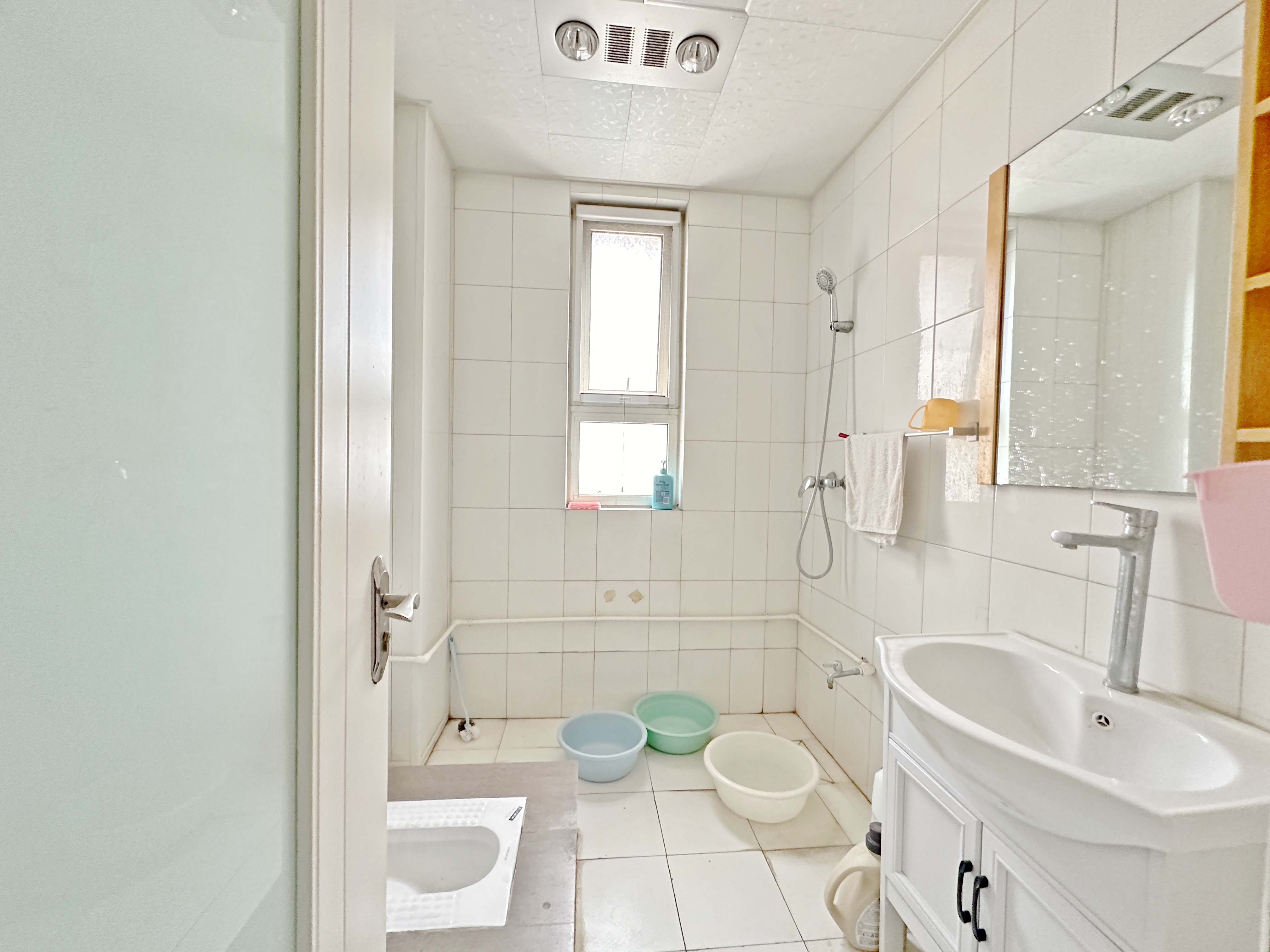 绿地新里卢浮公馆