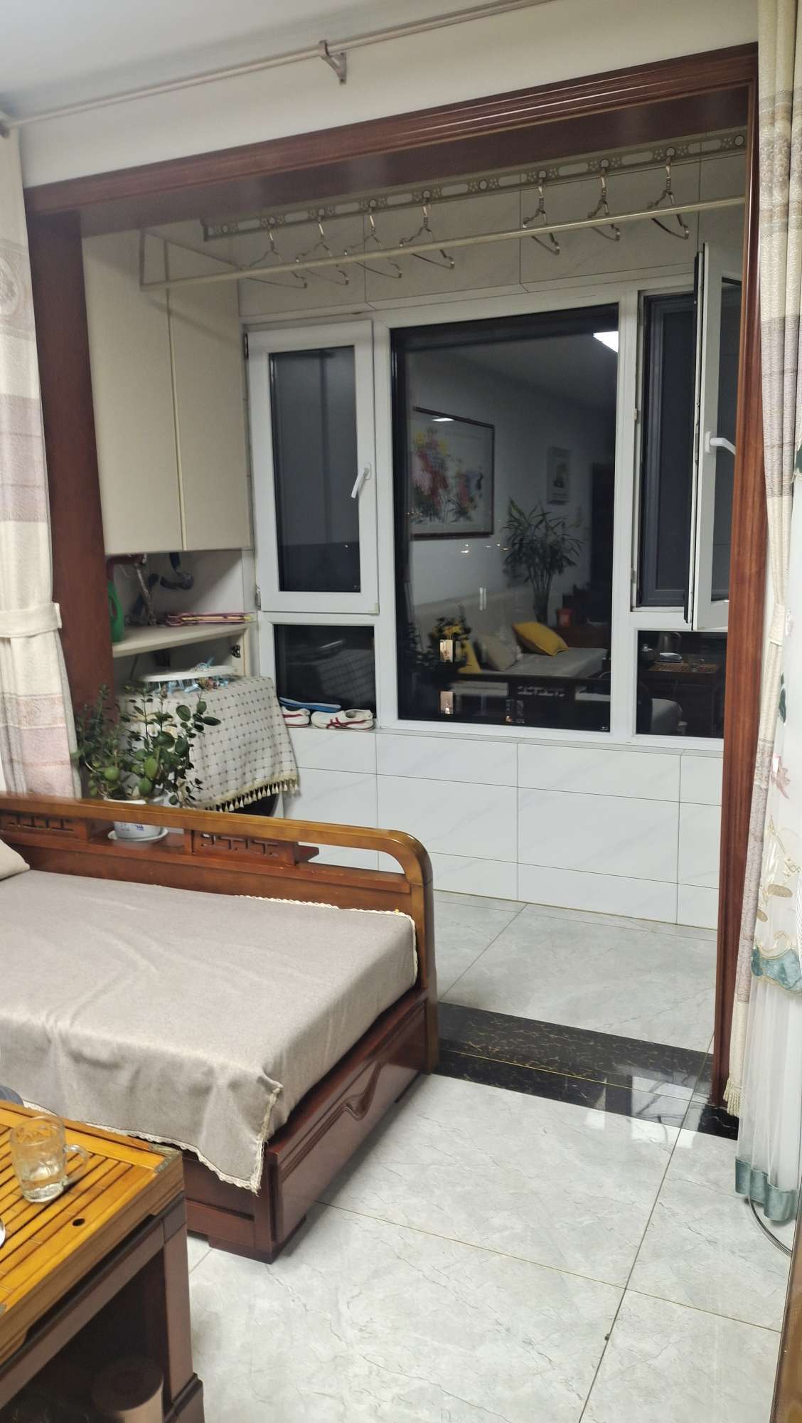 天鸿万象新天万卷府
