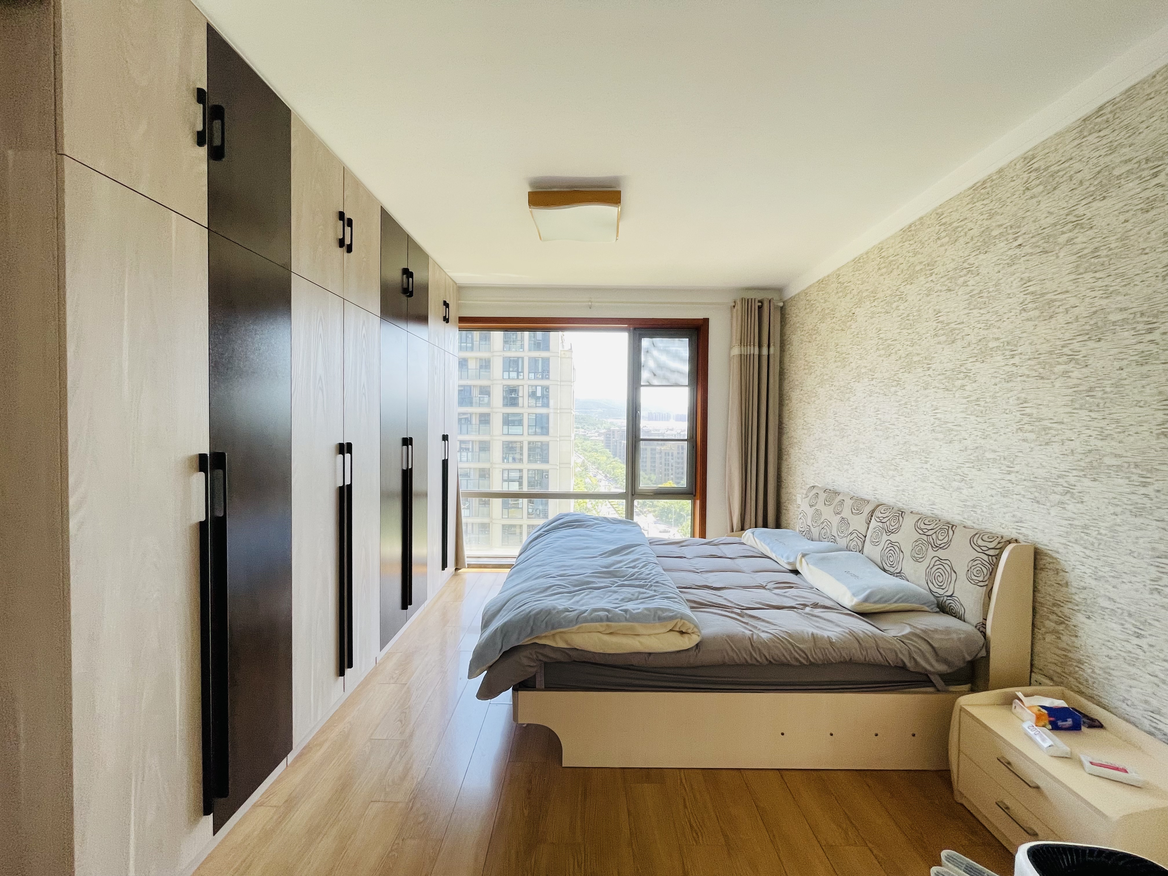 海尔绿城全运村锦兰园