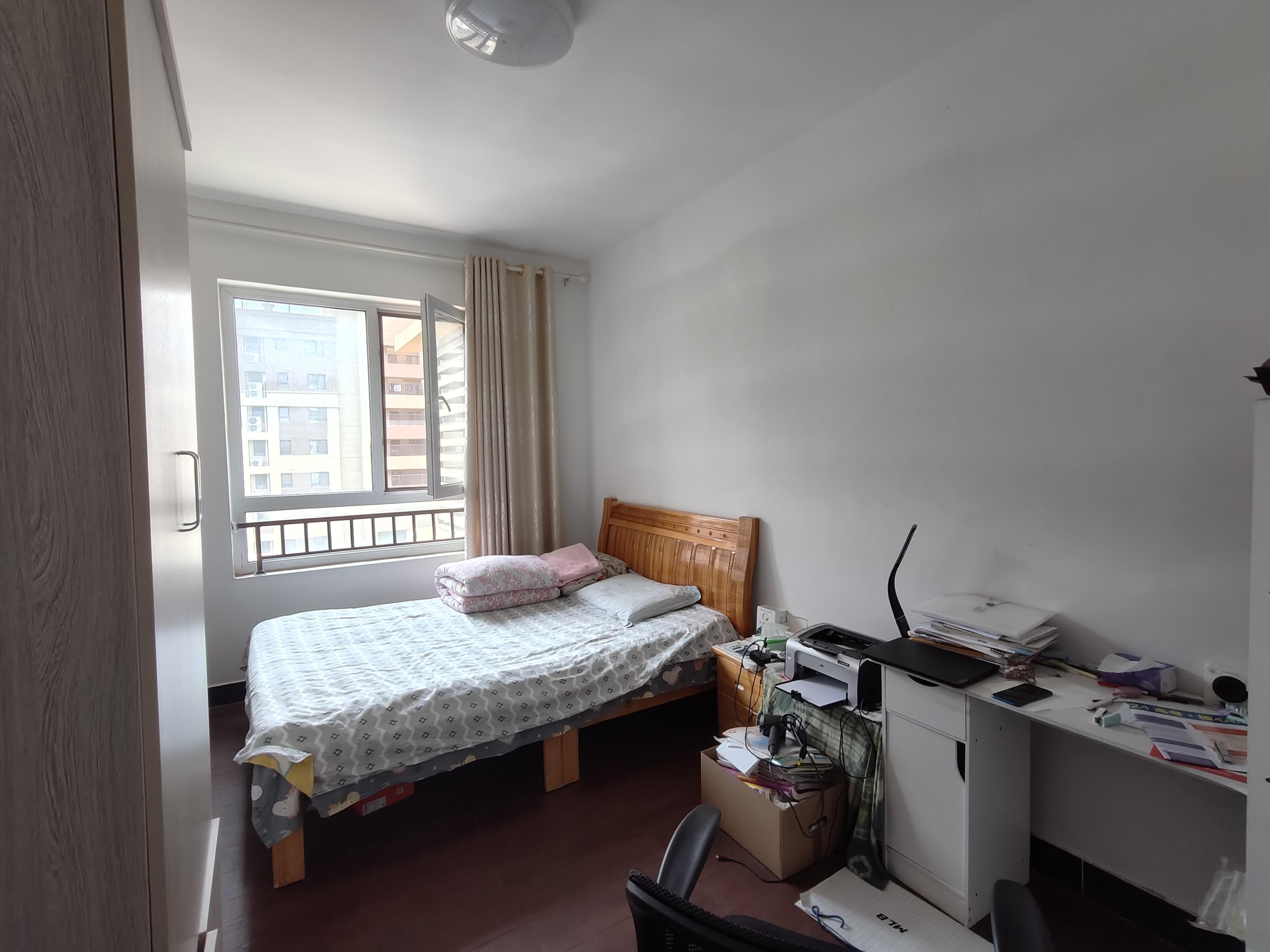 绿地新里香榭丽公馆