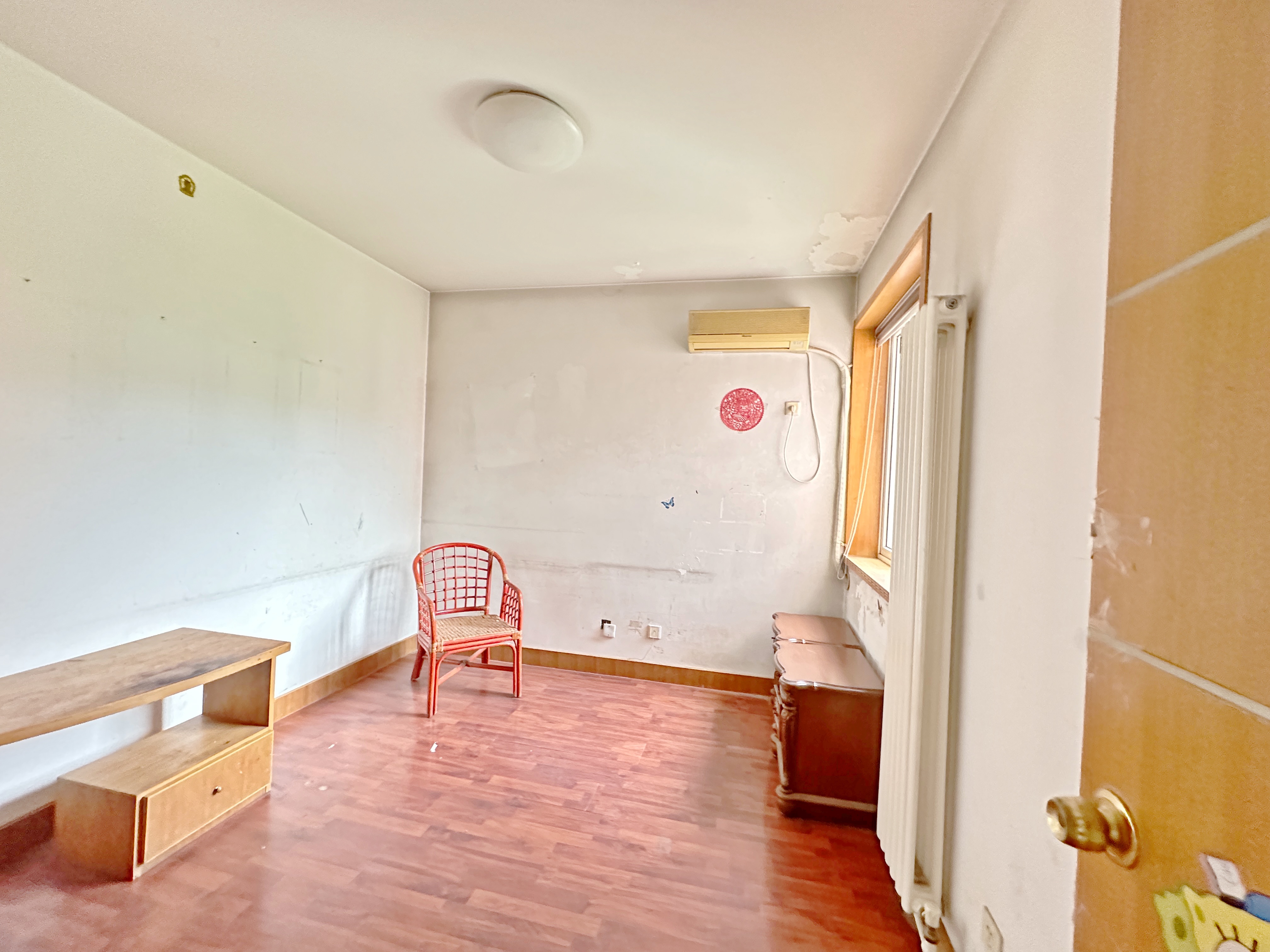 卧龙花园龙盛苑