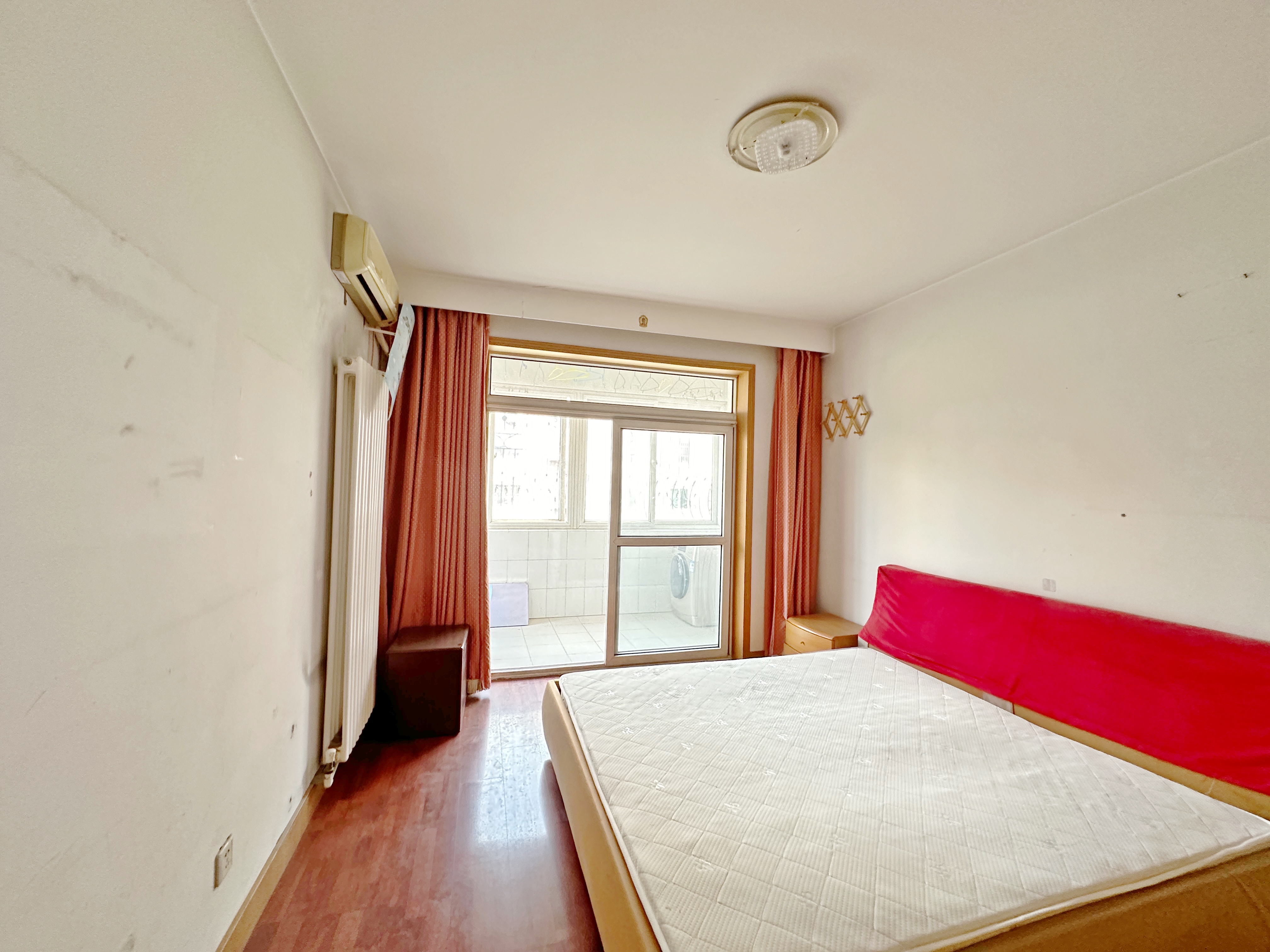 卧龙花园龙盛苑