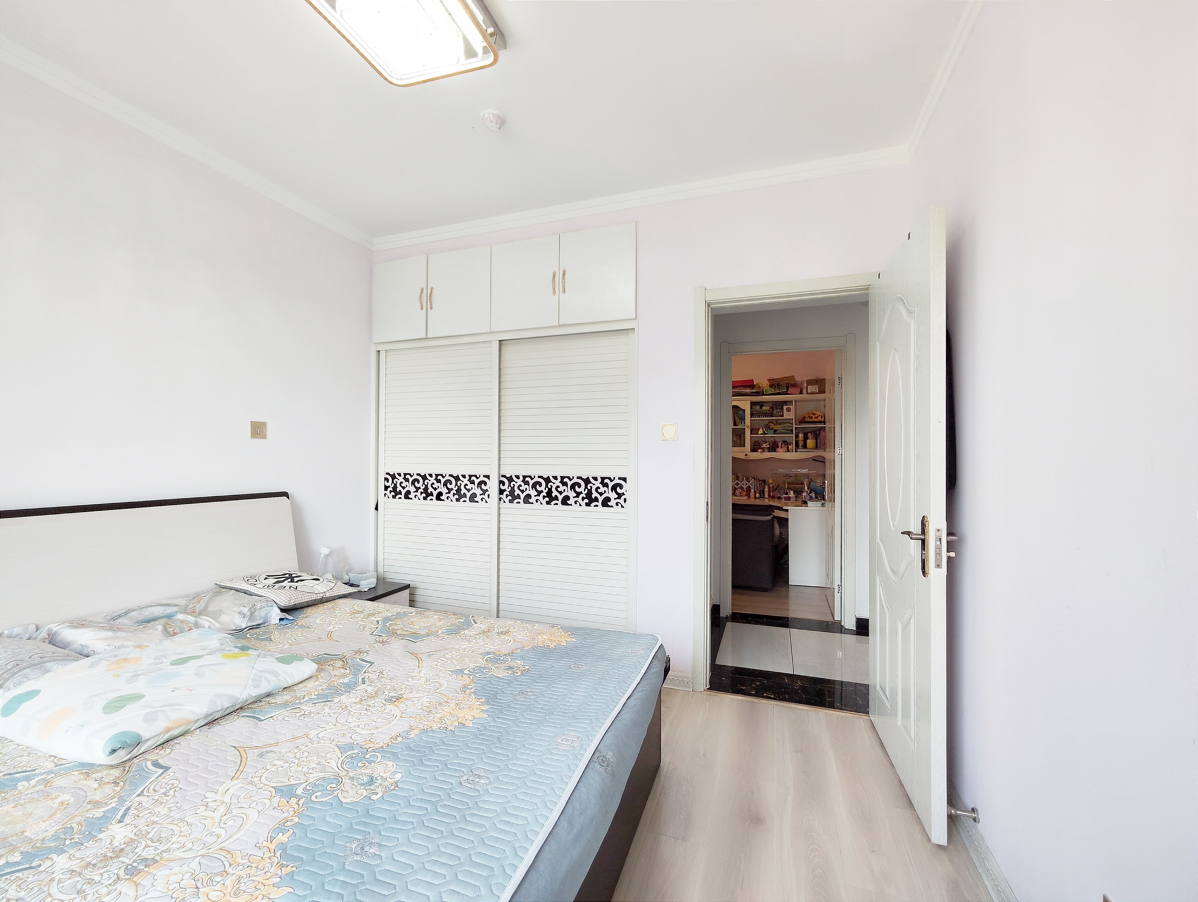 绿地新里香榭丽公馆