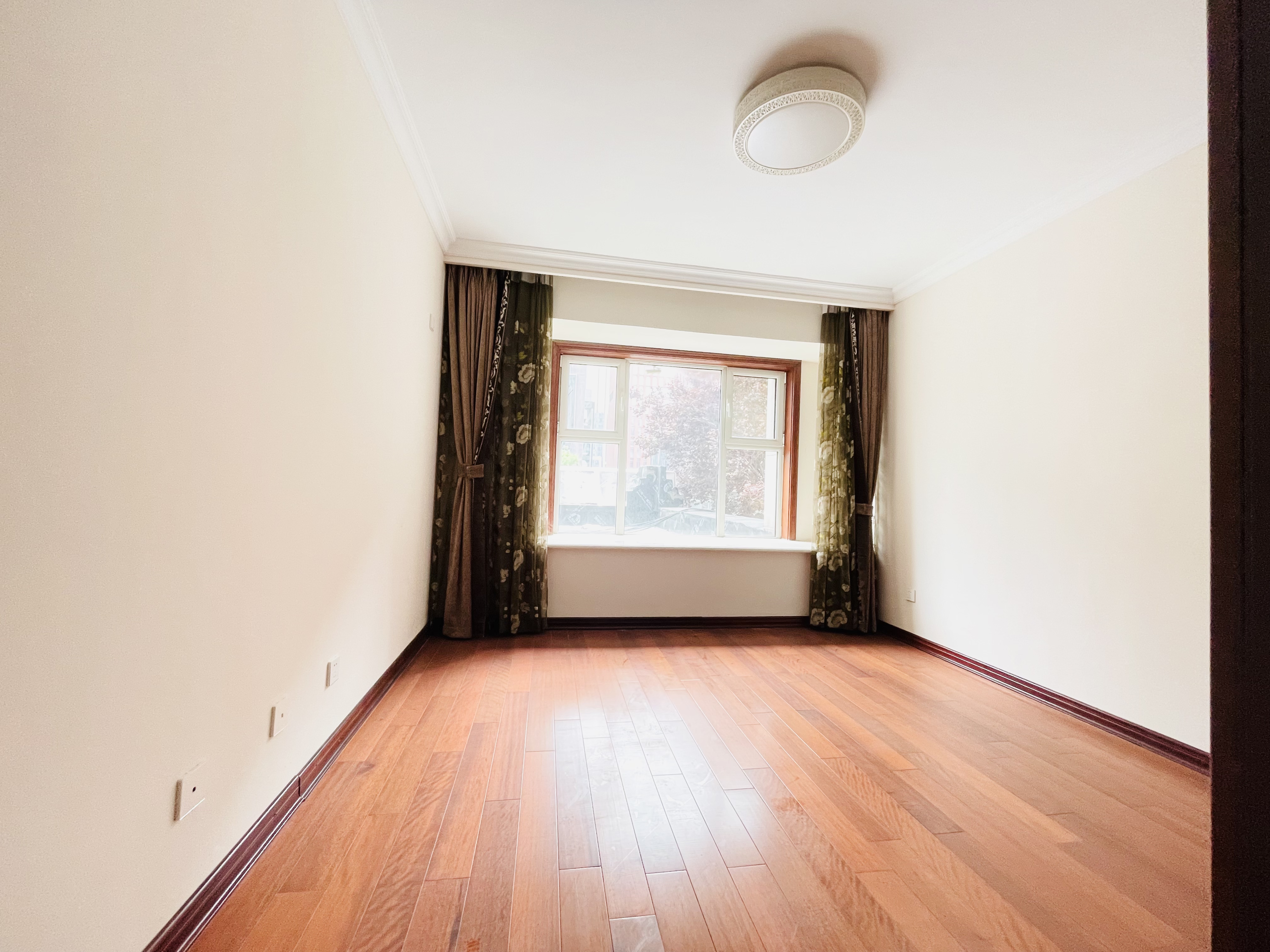 中国铁建国际城