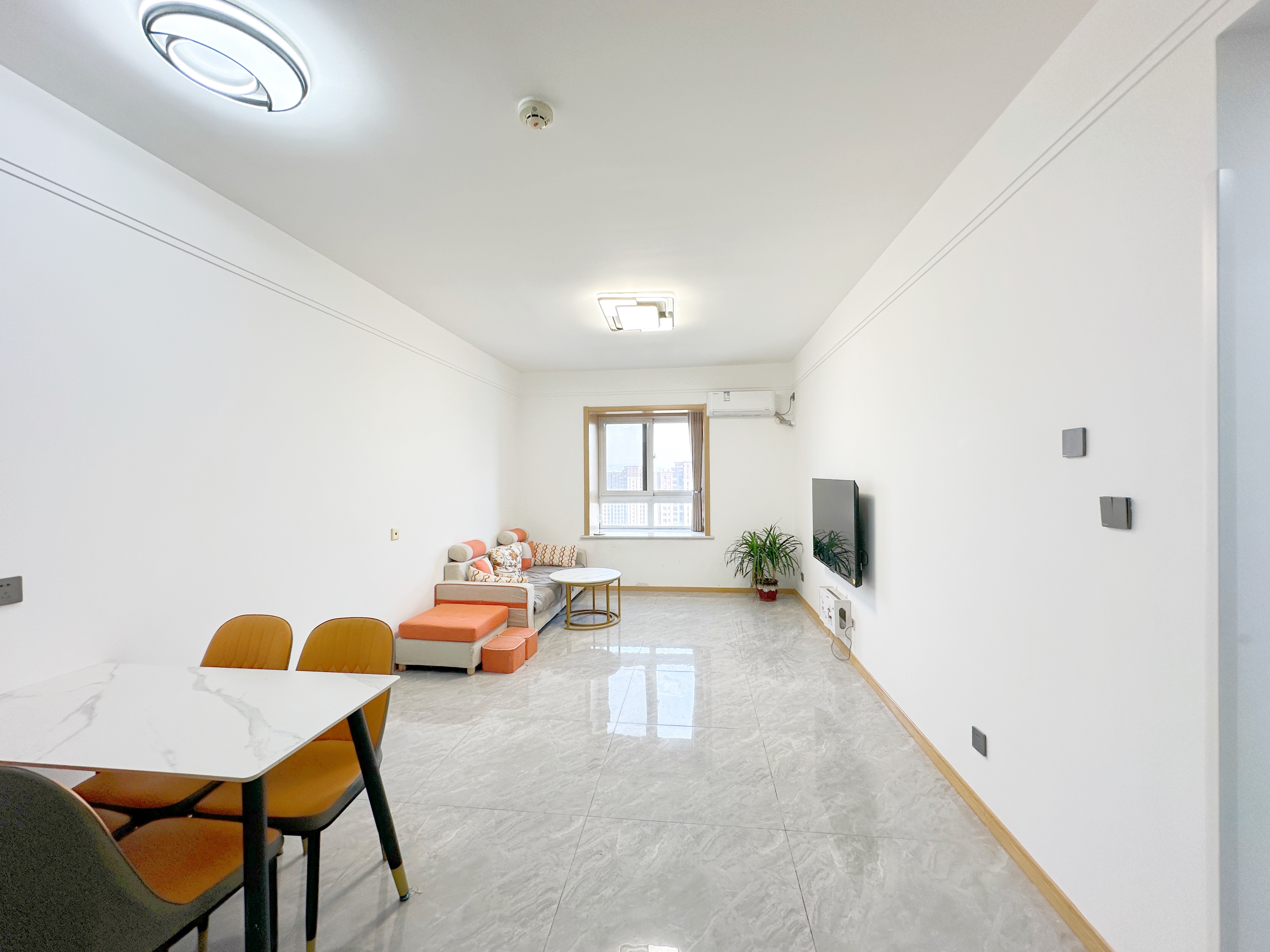 绿地新里梵尔赛公馆