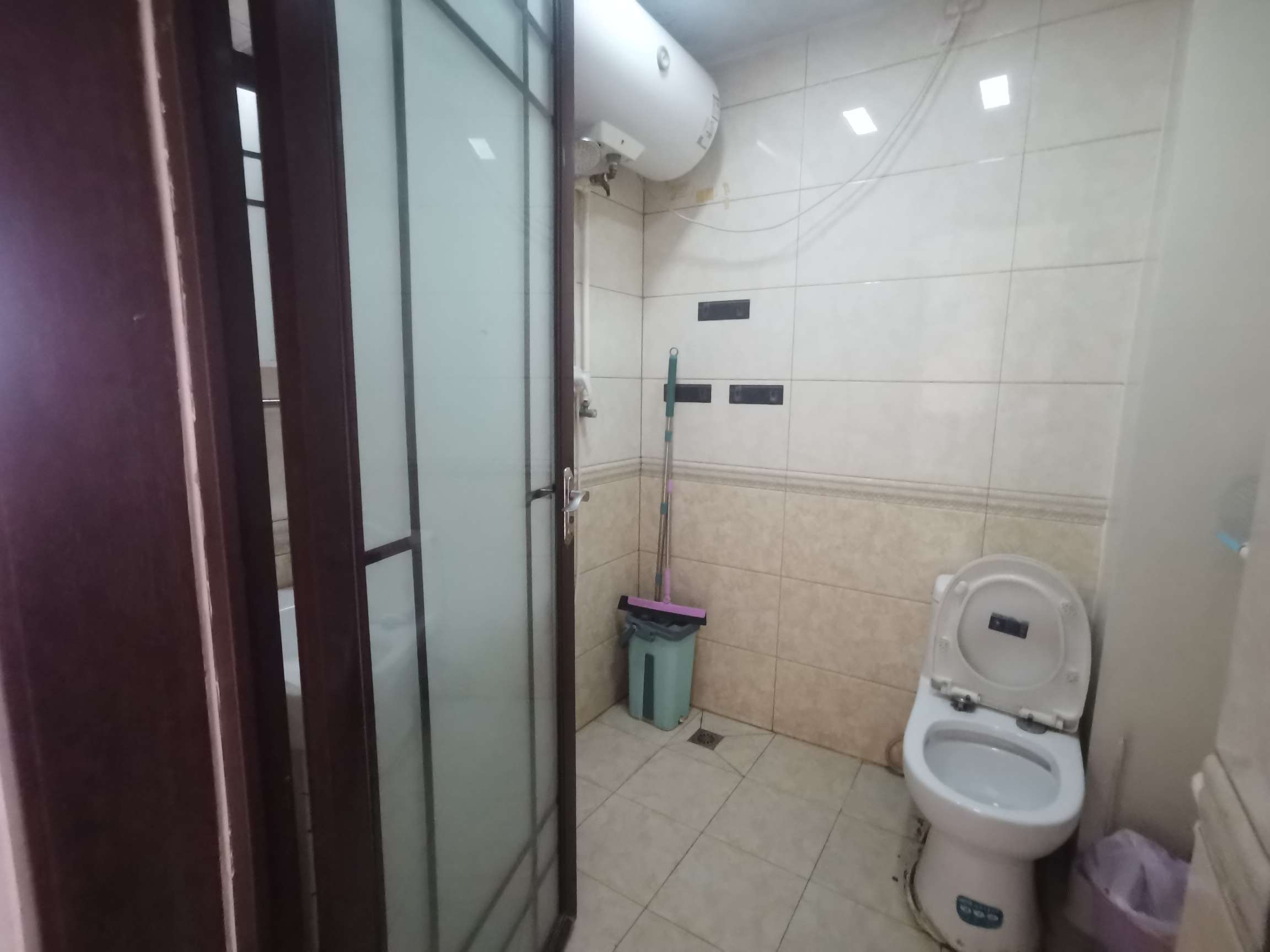 天鸿万象新天哈佛郡