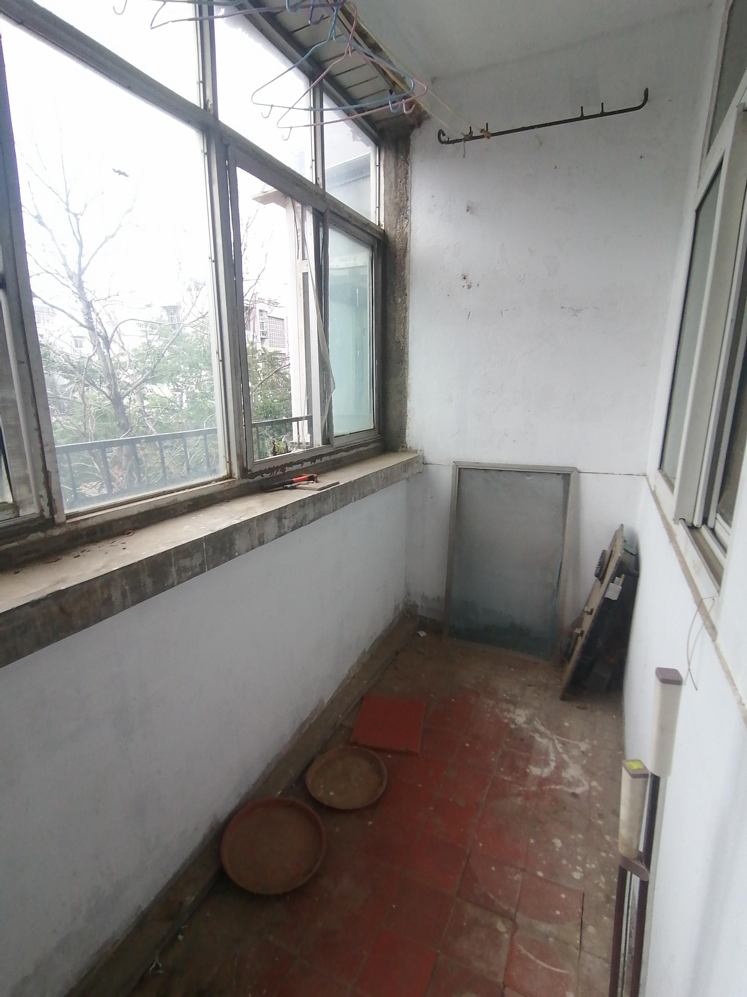 铁路玉函小区