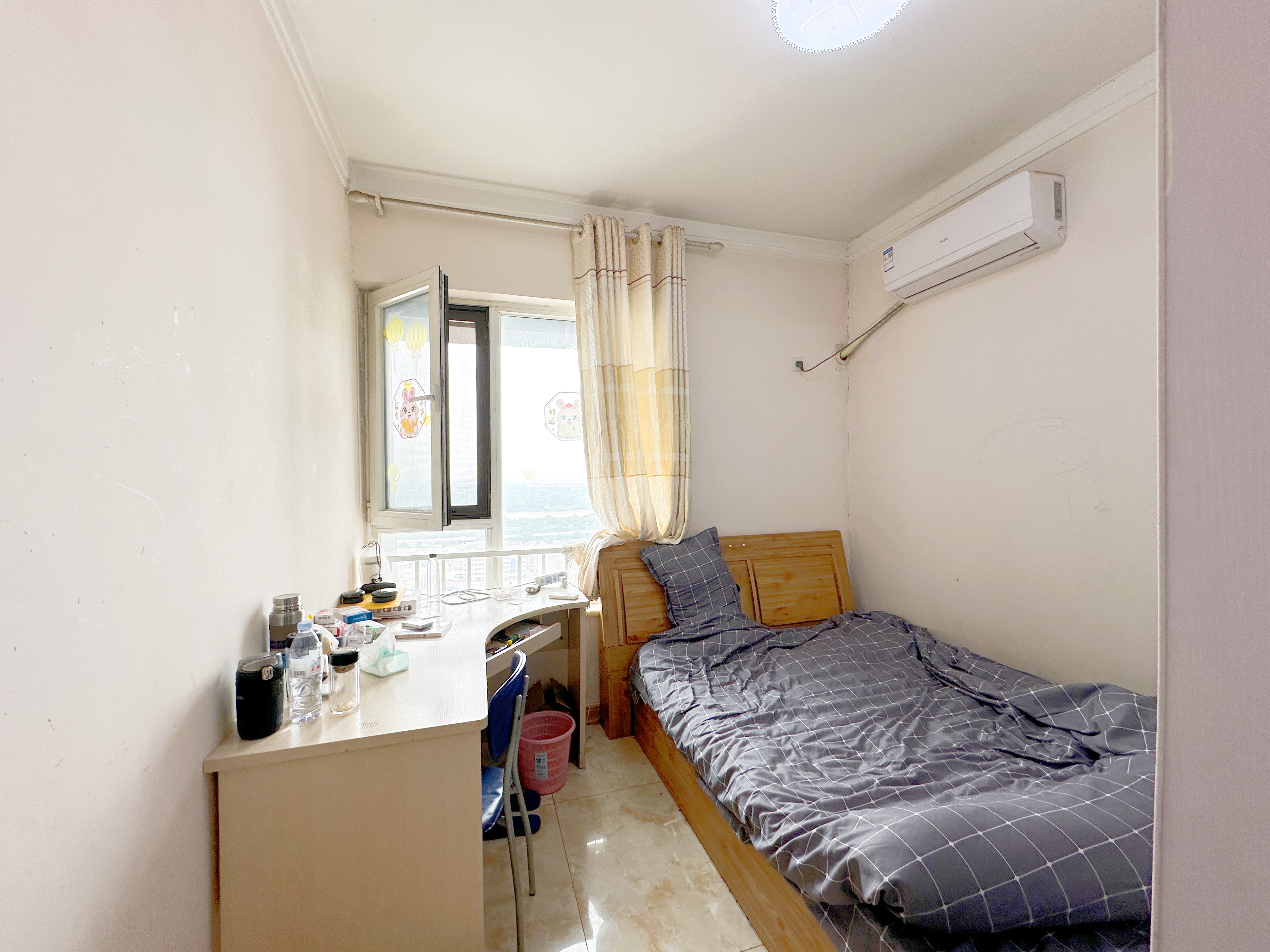 绿地新里梵尔赛公馆