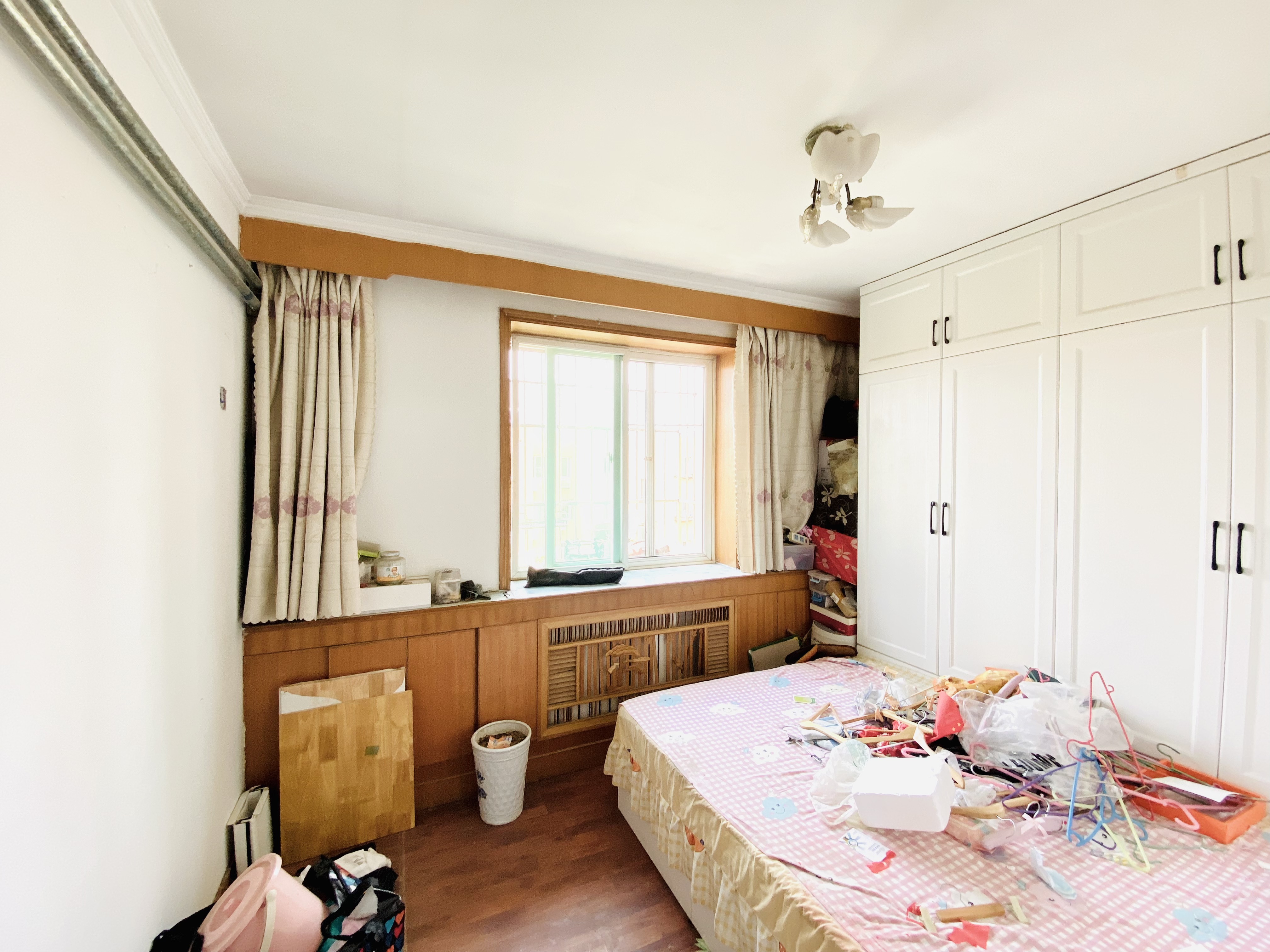 济钢新村中心区