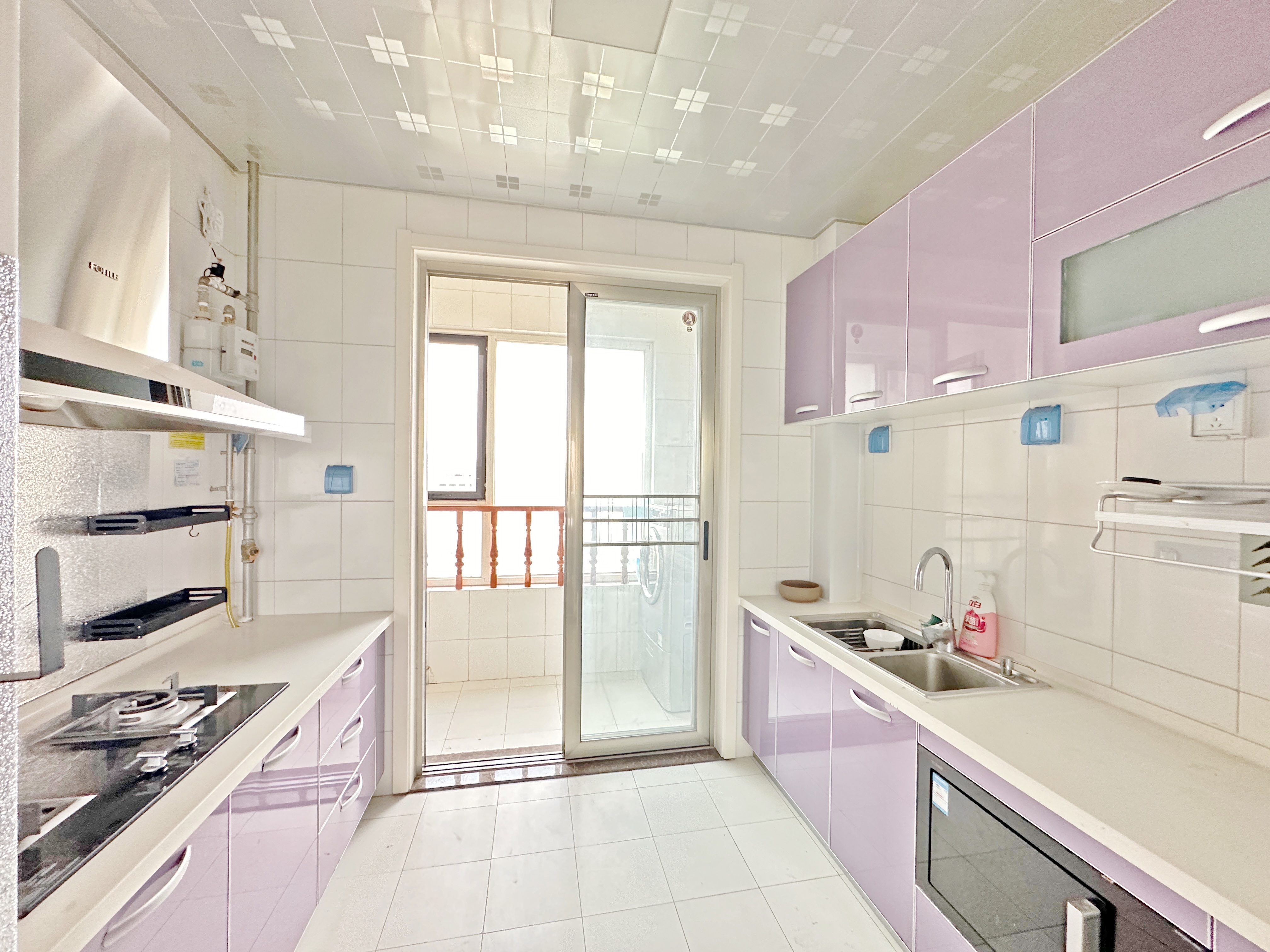 绿地新里卢浮公馆