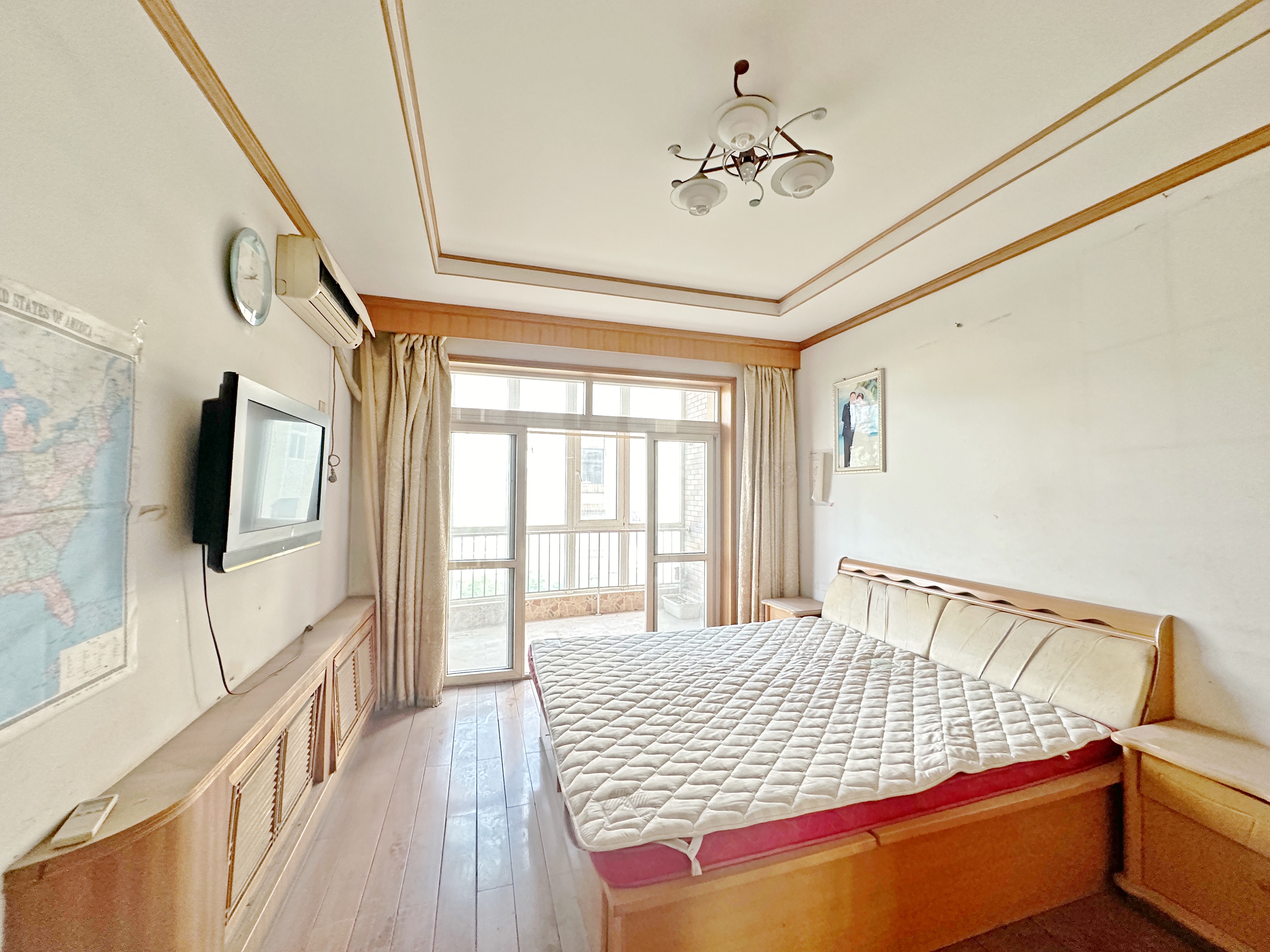 卧龙花园龙昌苑(四区)