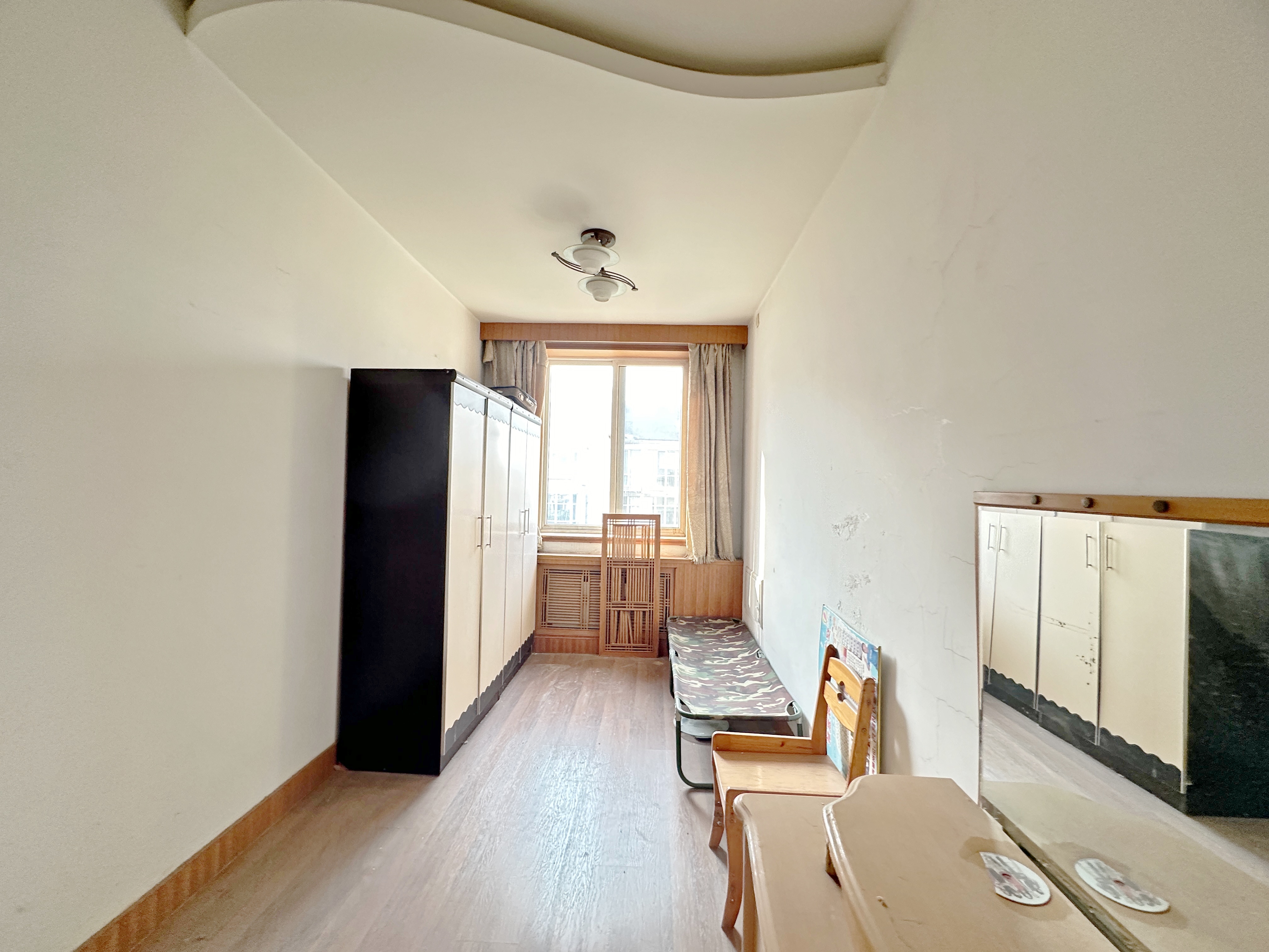 卧龙花园龙昌苑(四区)