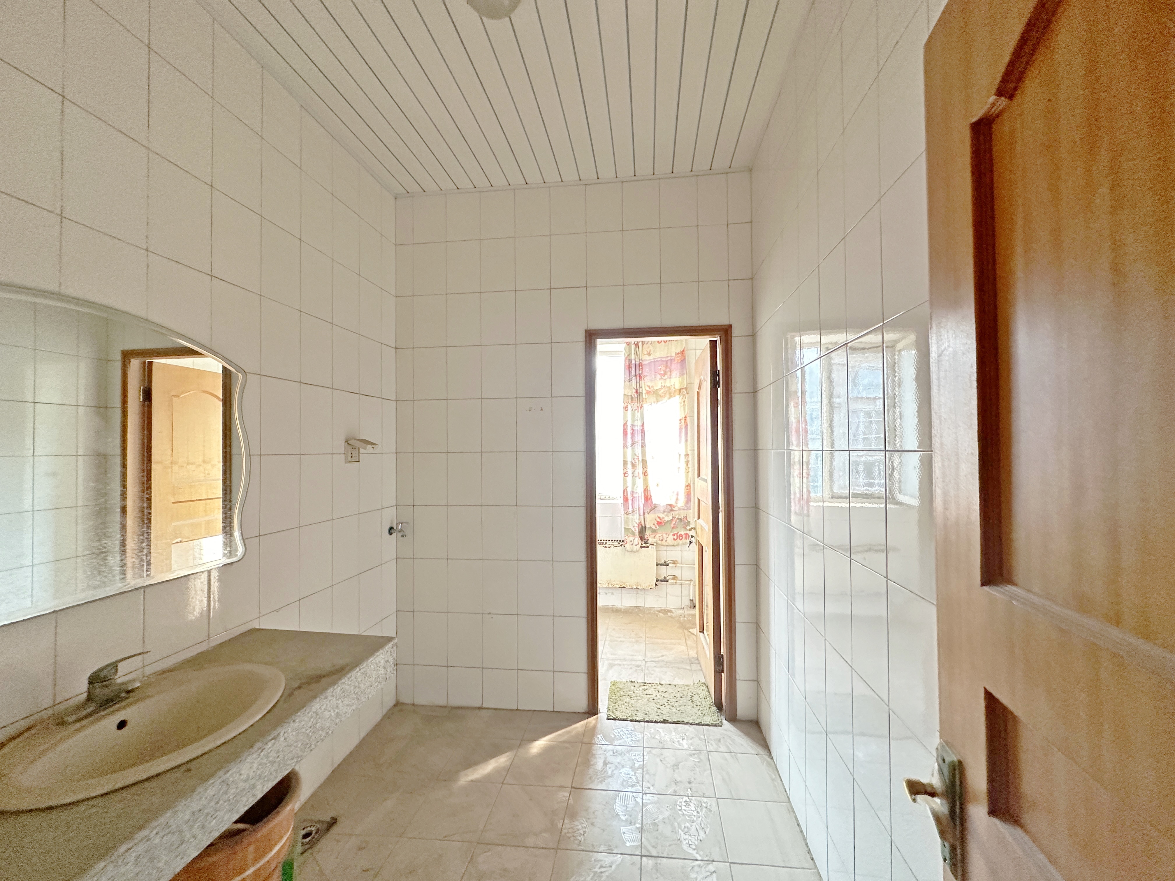 卧龙花园龙昌苑(四区)