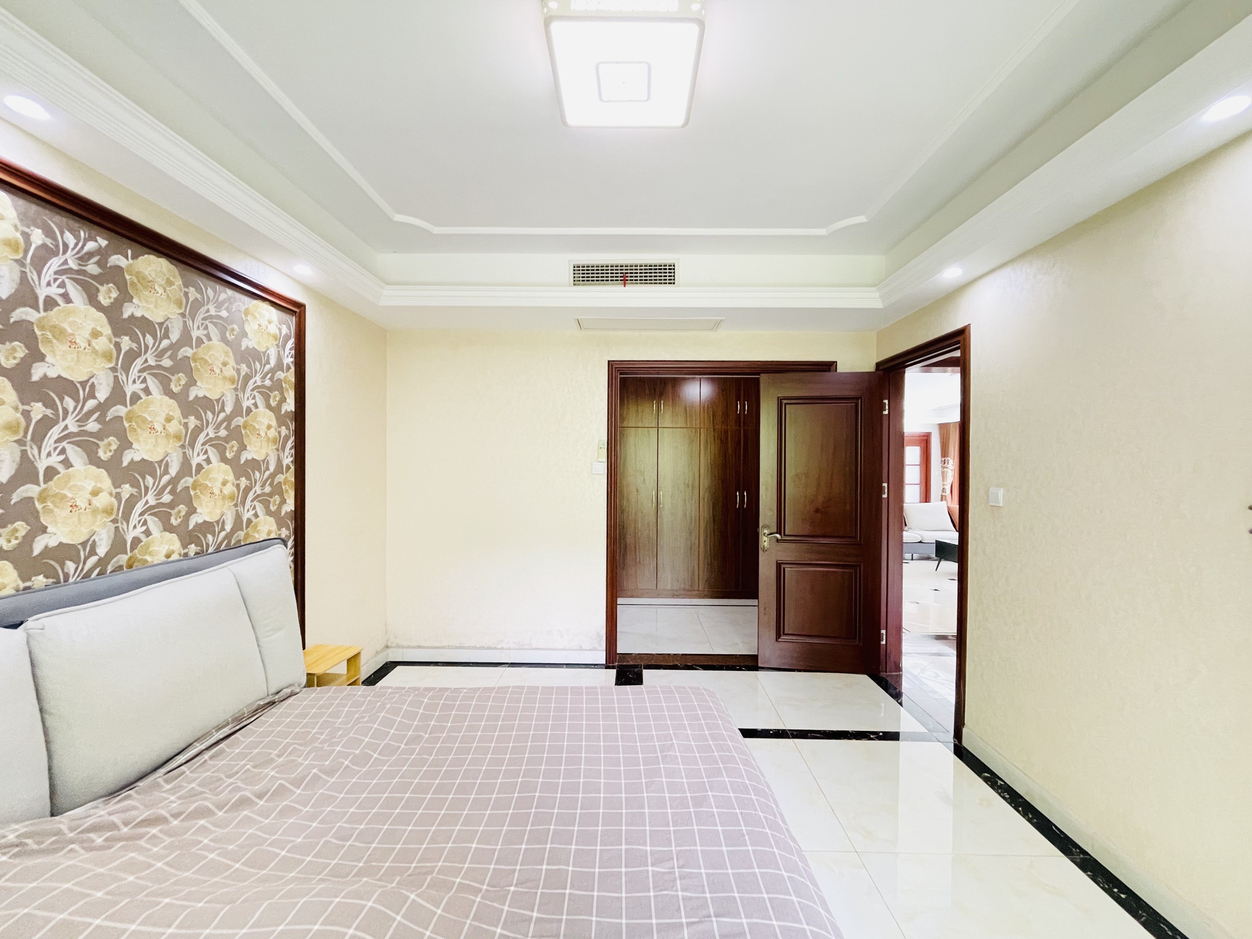 海尔绿城全运村锦兰园