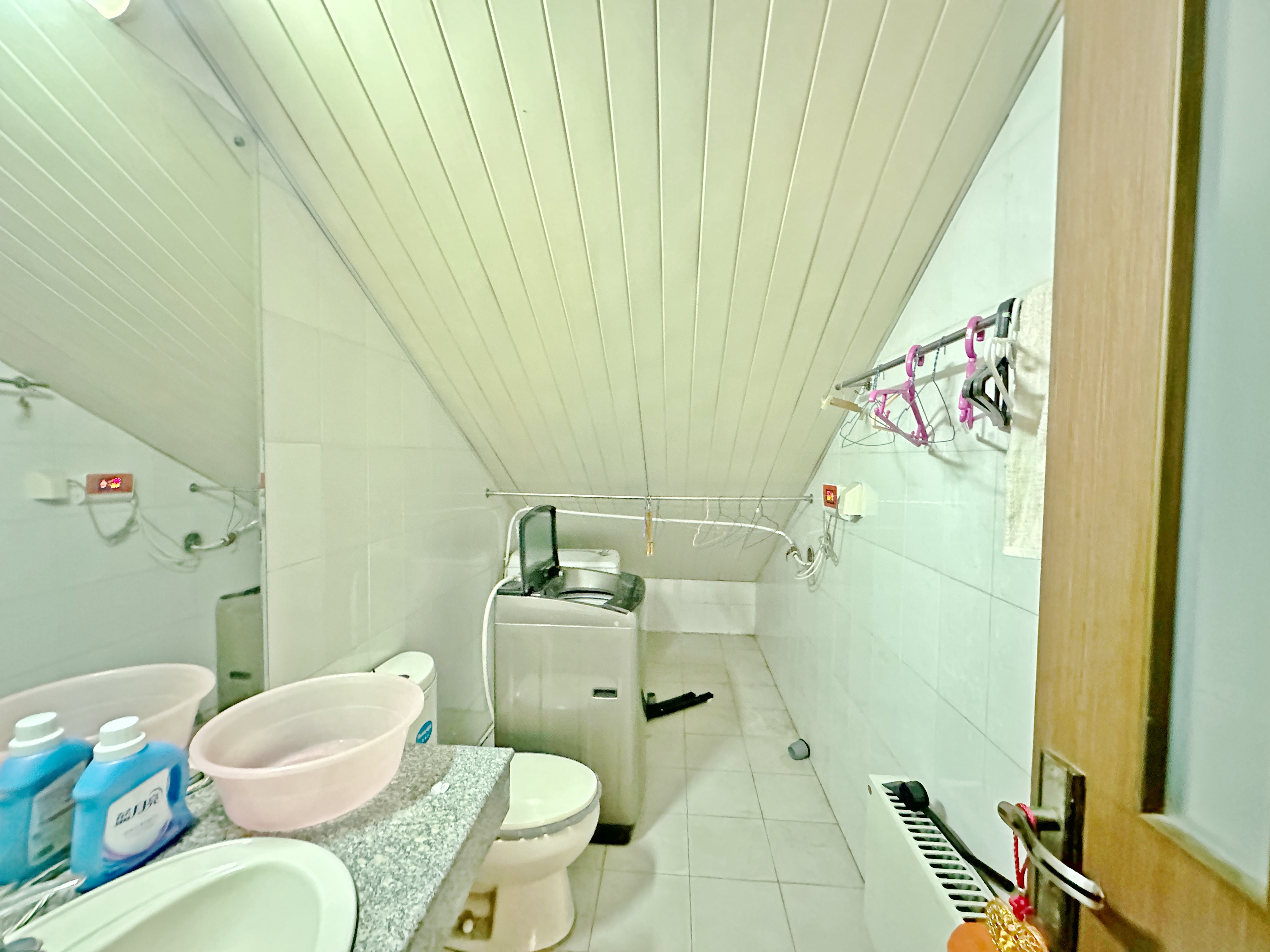 卧龙花园龙昌苑(四区)