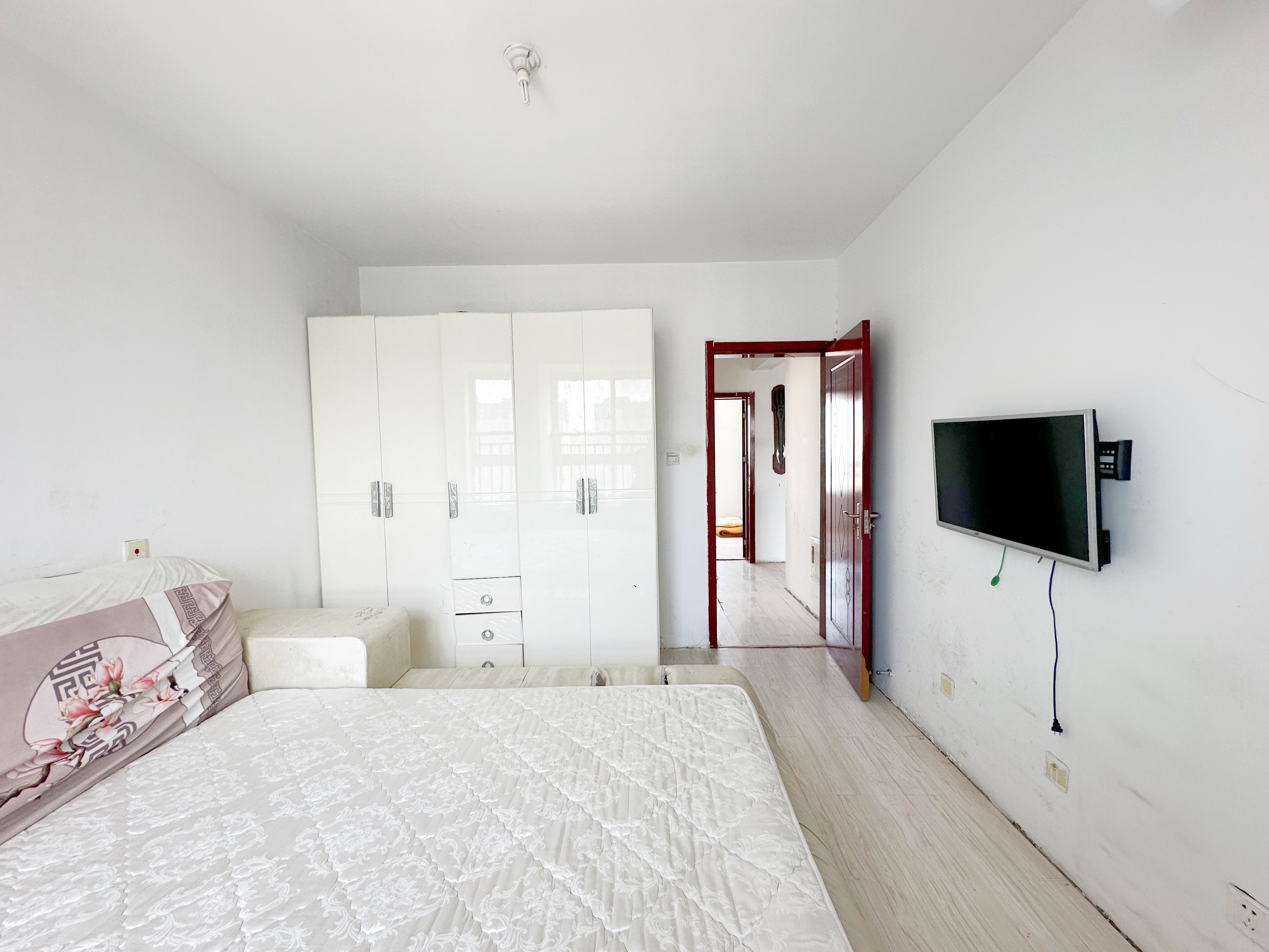 绿地新里梵尔赛公馆