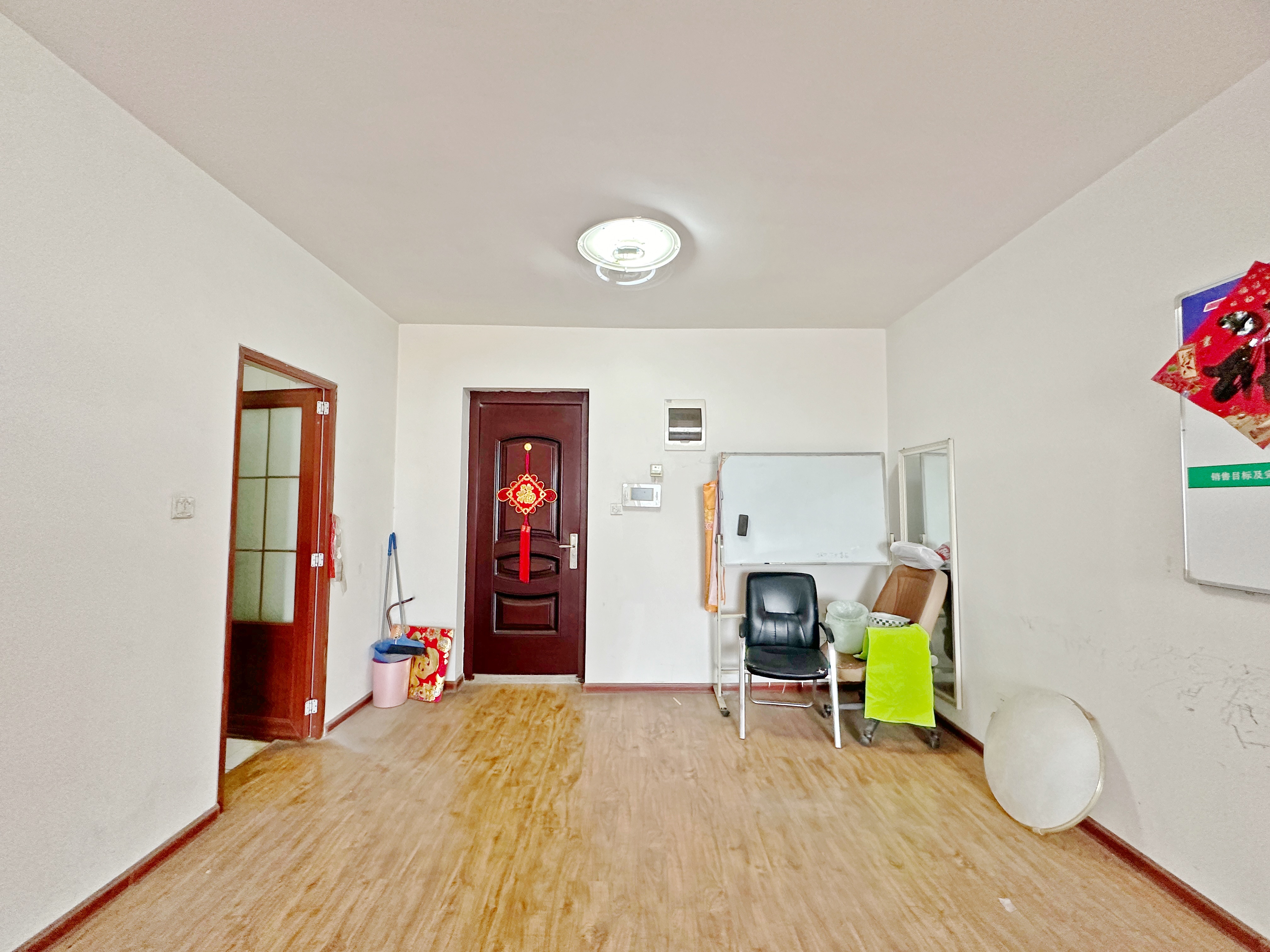 绿地新里卢浮公馆