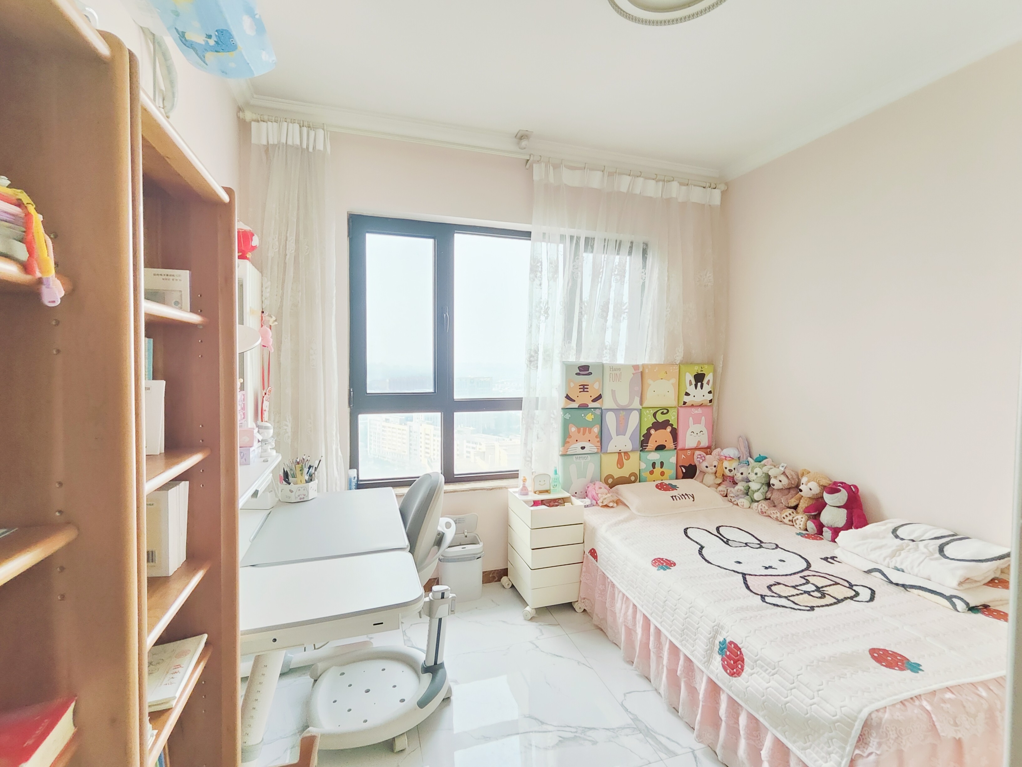 名辉豪庭