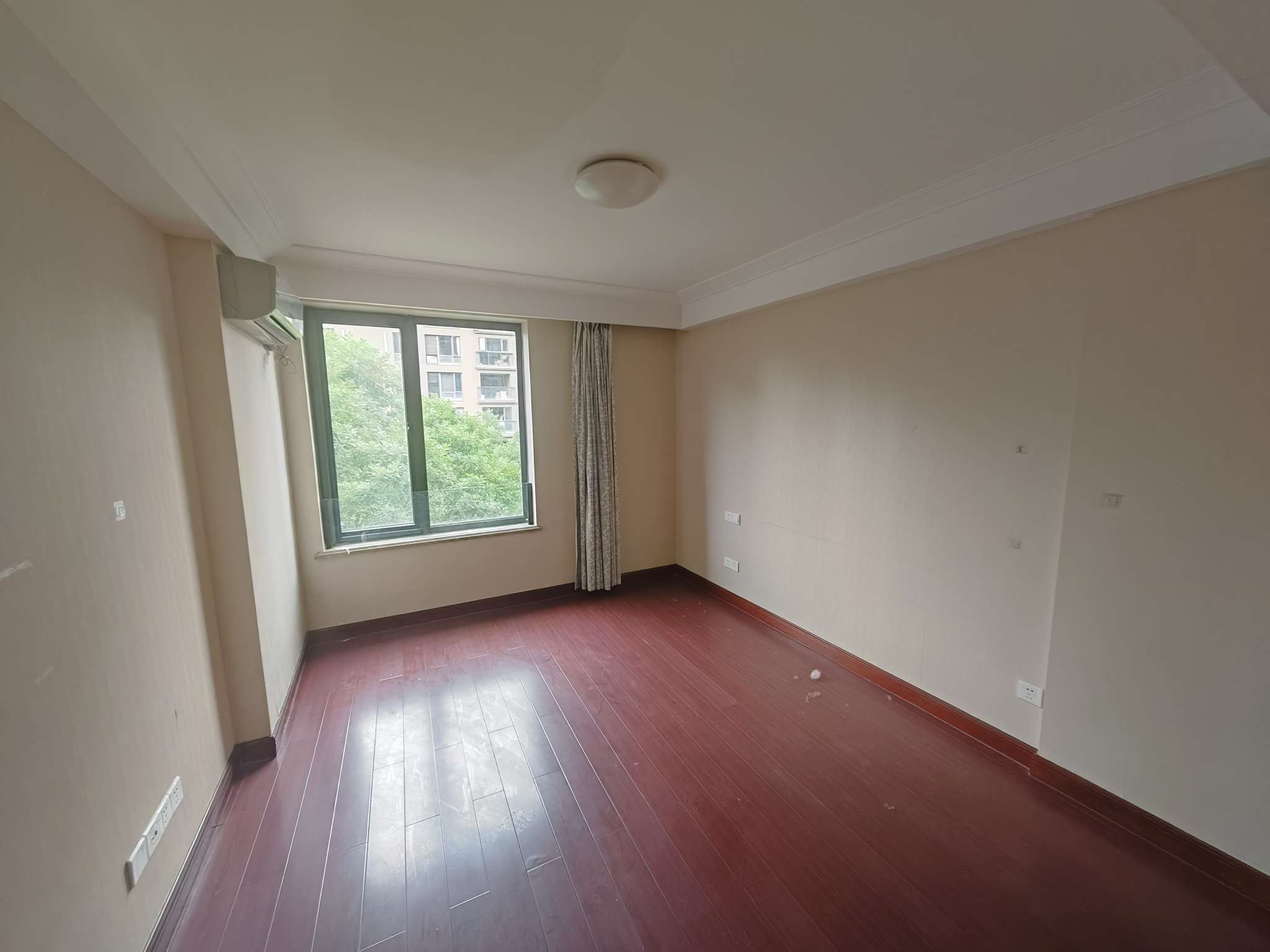 海尔绿城百合园