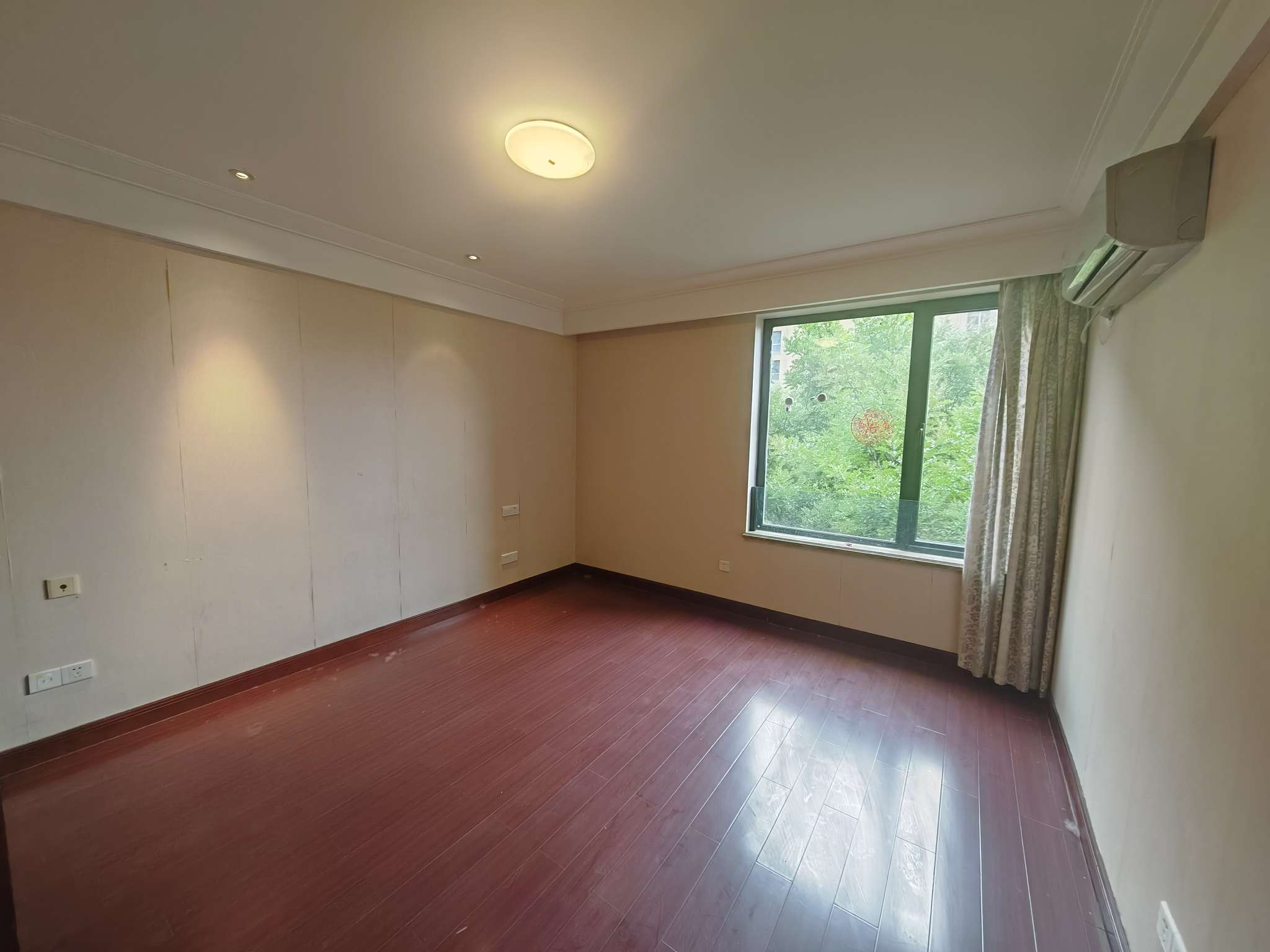 海尔绿城百合园