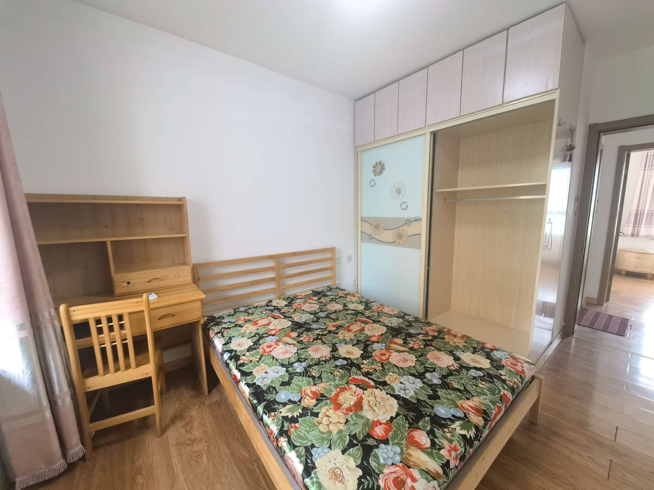 鲁邦奥林逸城东区