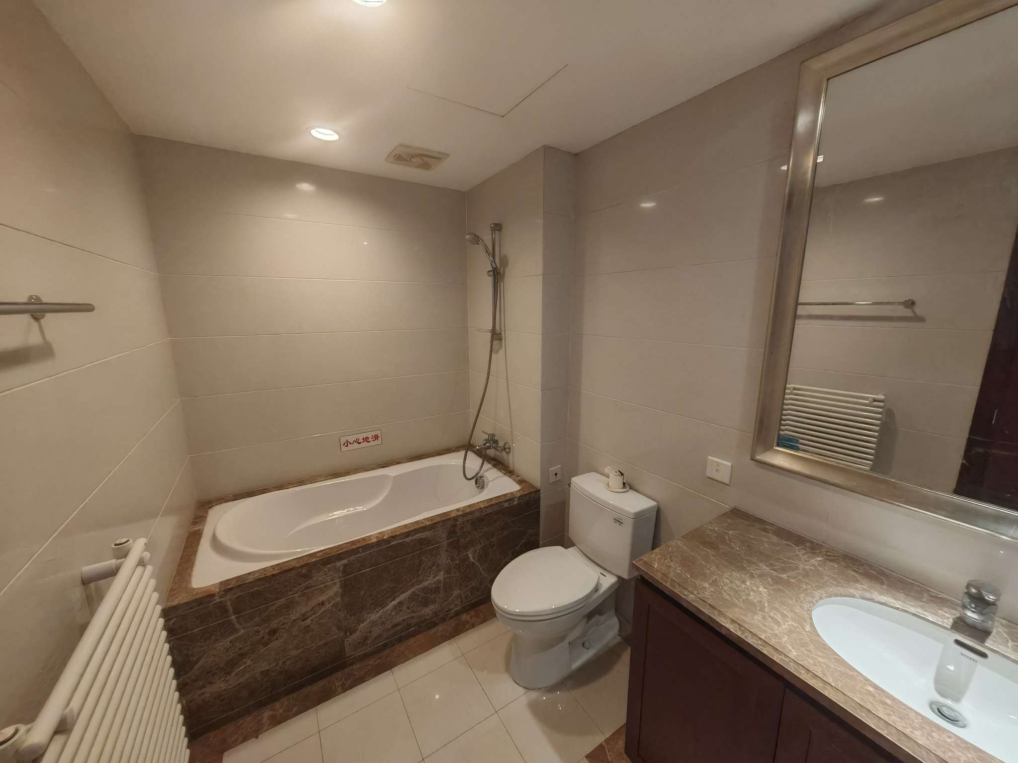 海尔绿城百合园