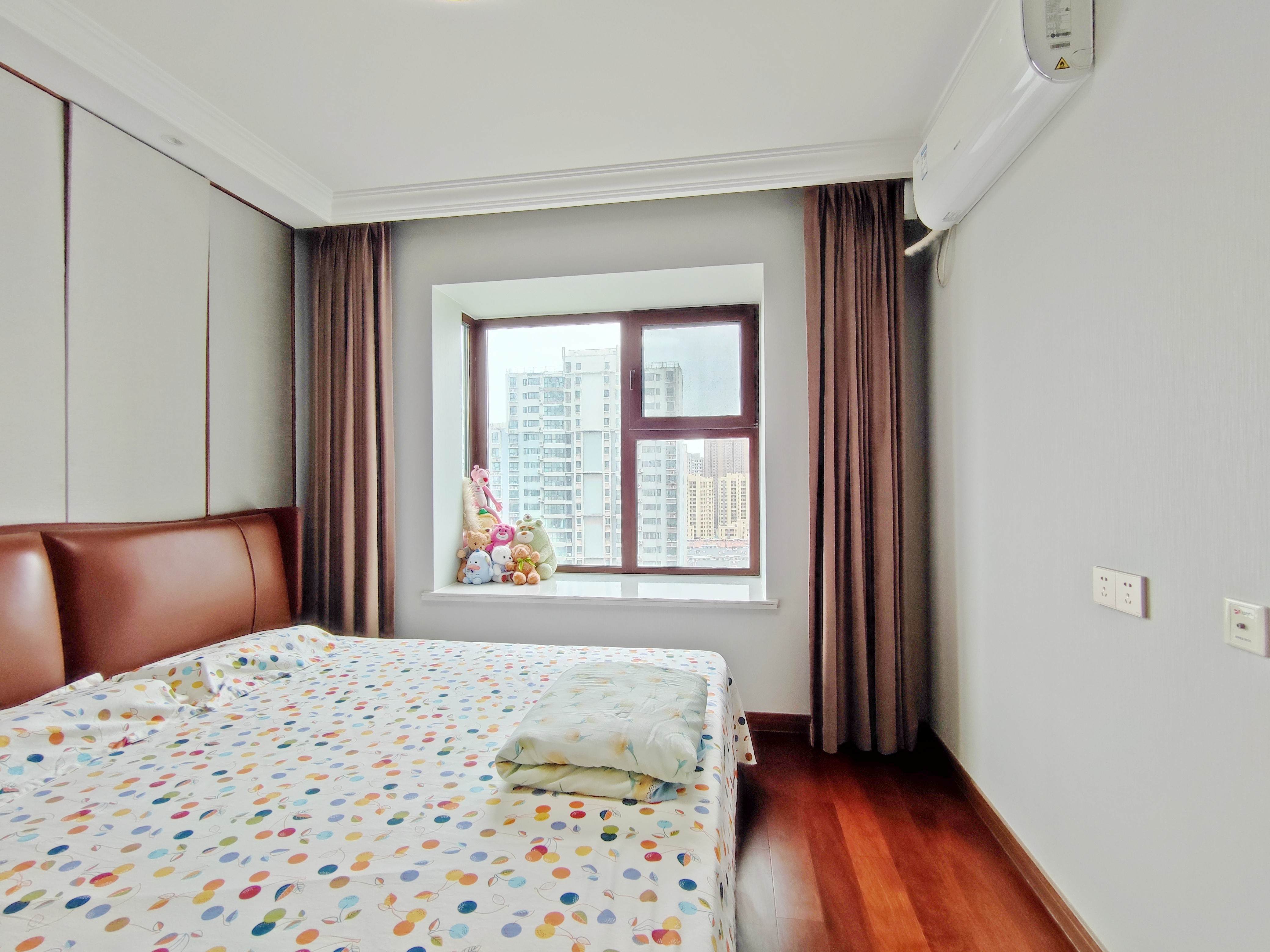 旭辉银盛泰瑞锦台