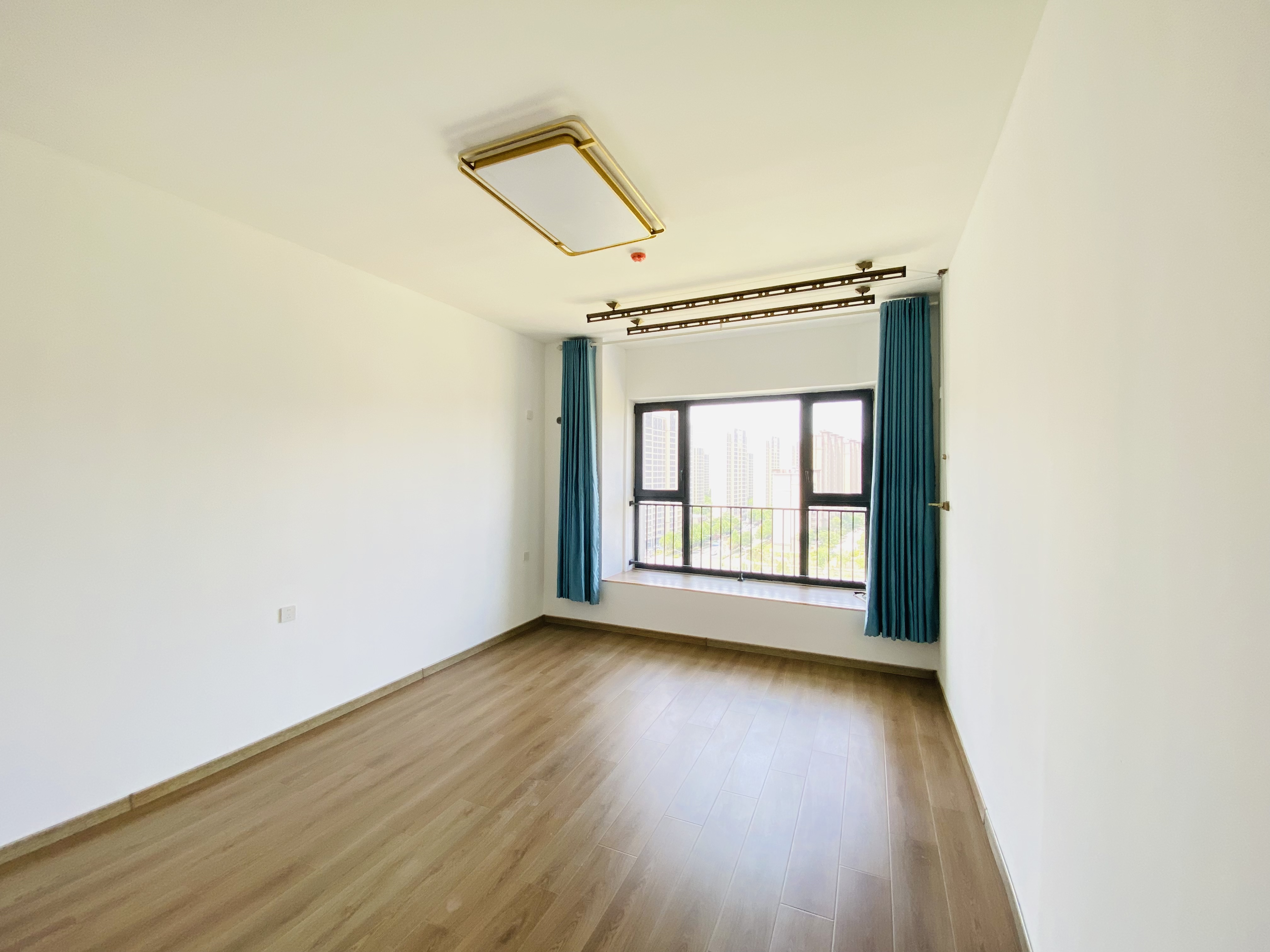 中新国际东城和玺四区