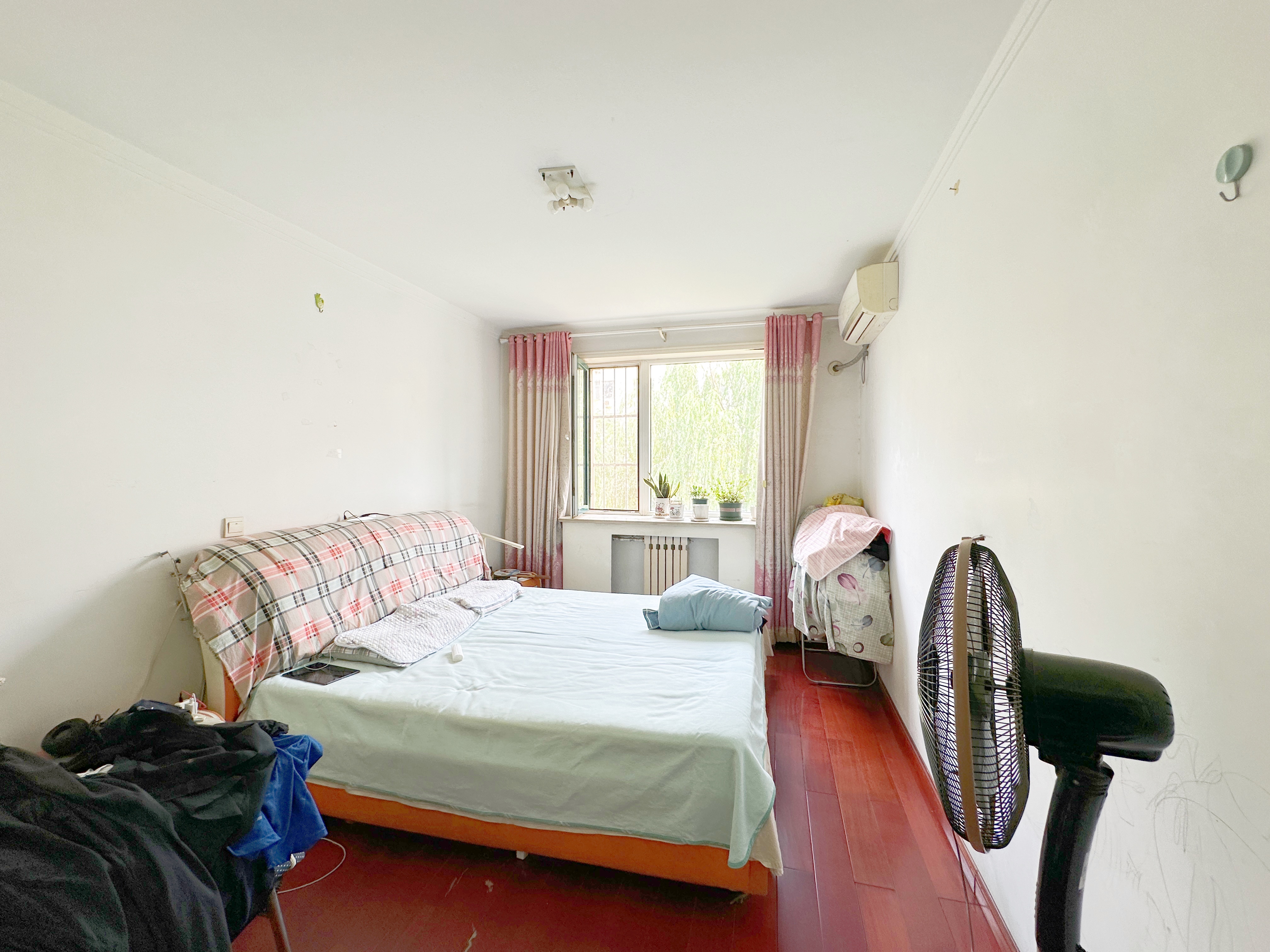 华夏金色阳光花园