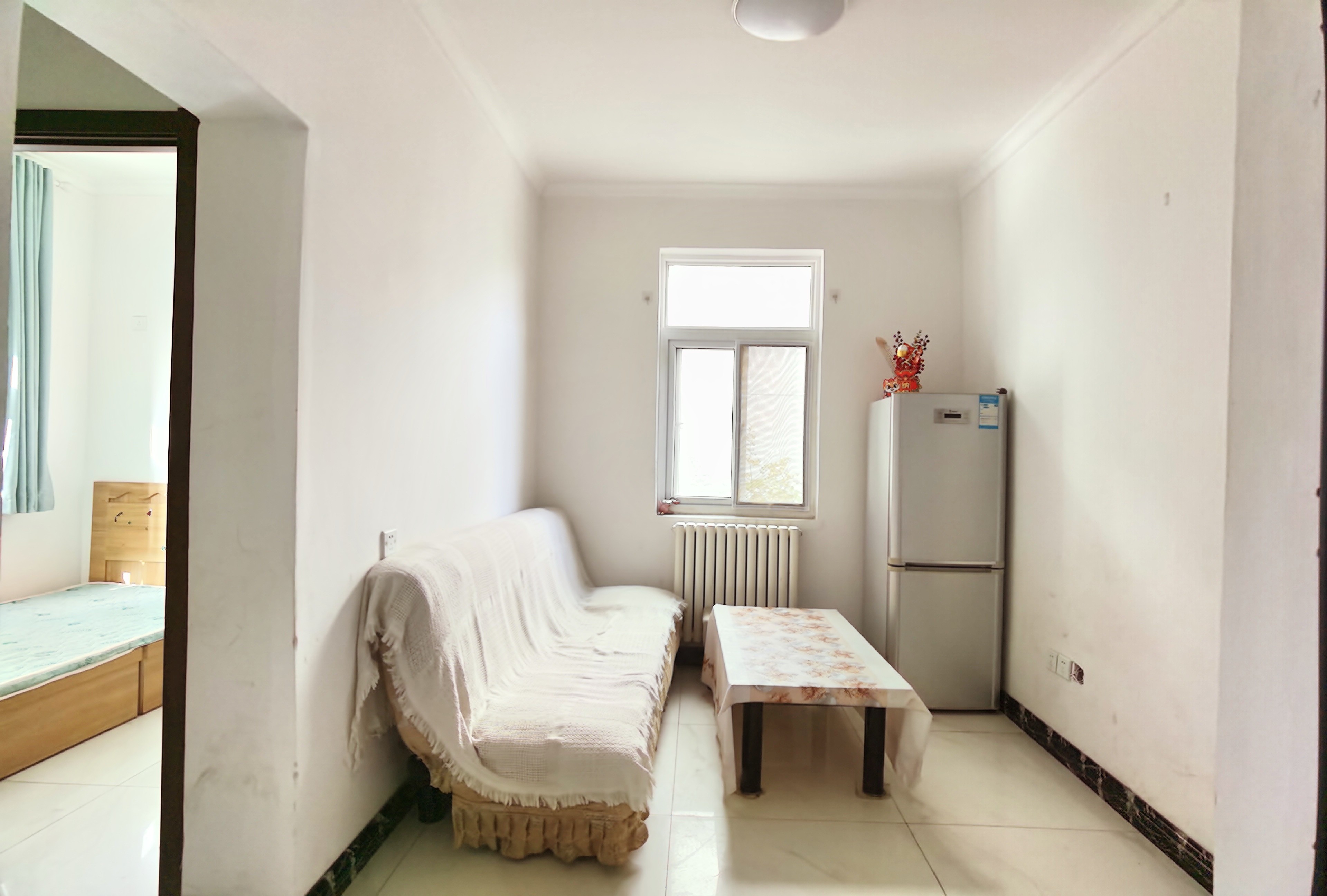 三里庄东街86号