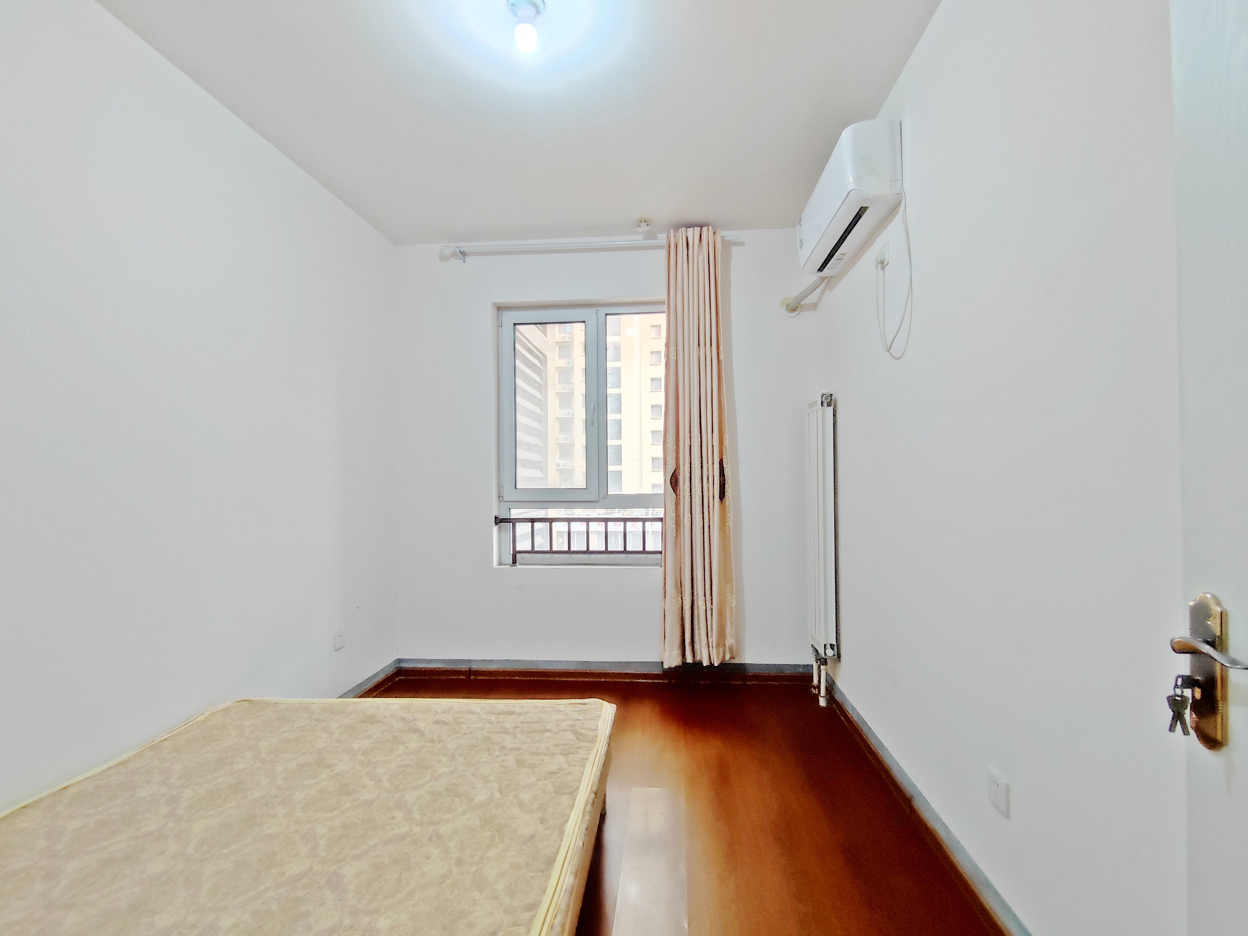 绿地新里香榭丽公馆