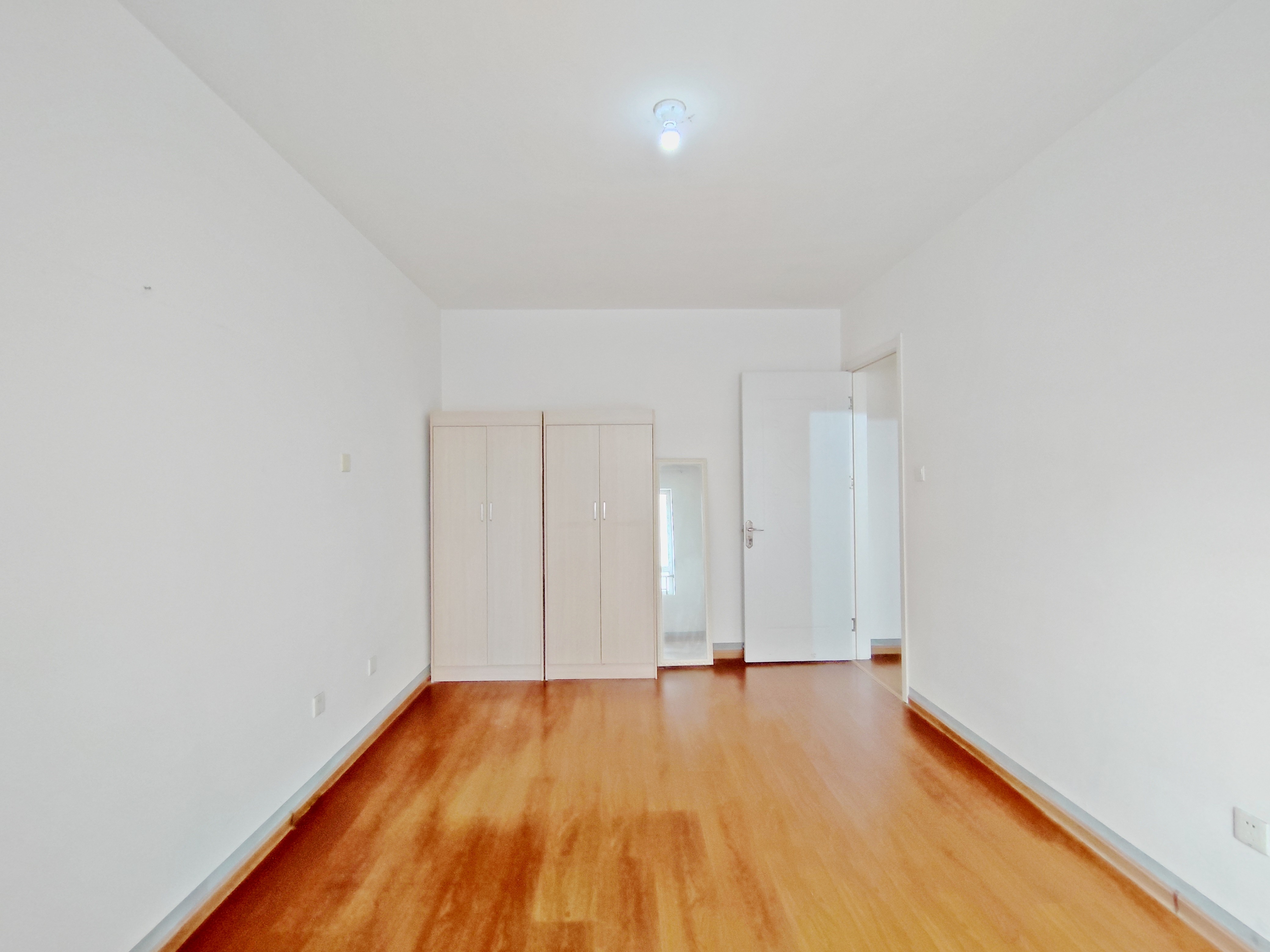 绿地新里香榭丽公馆