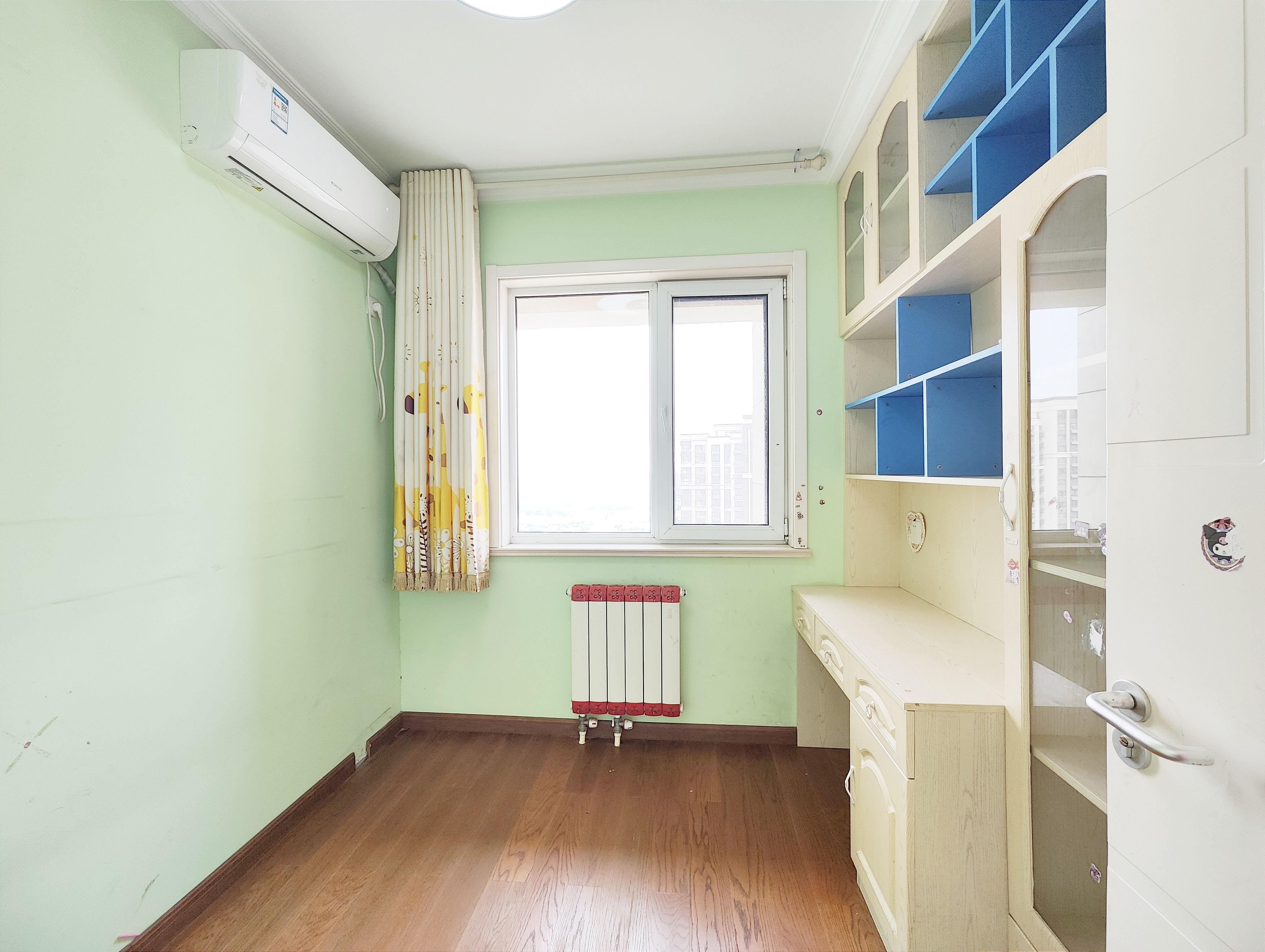 绿地新里香榭丽公馆