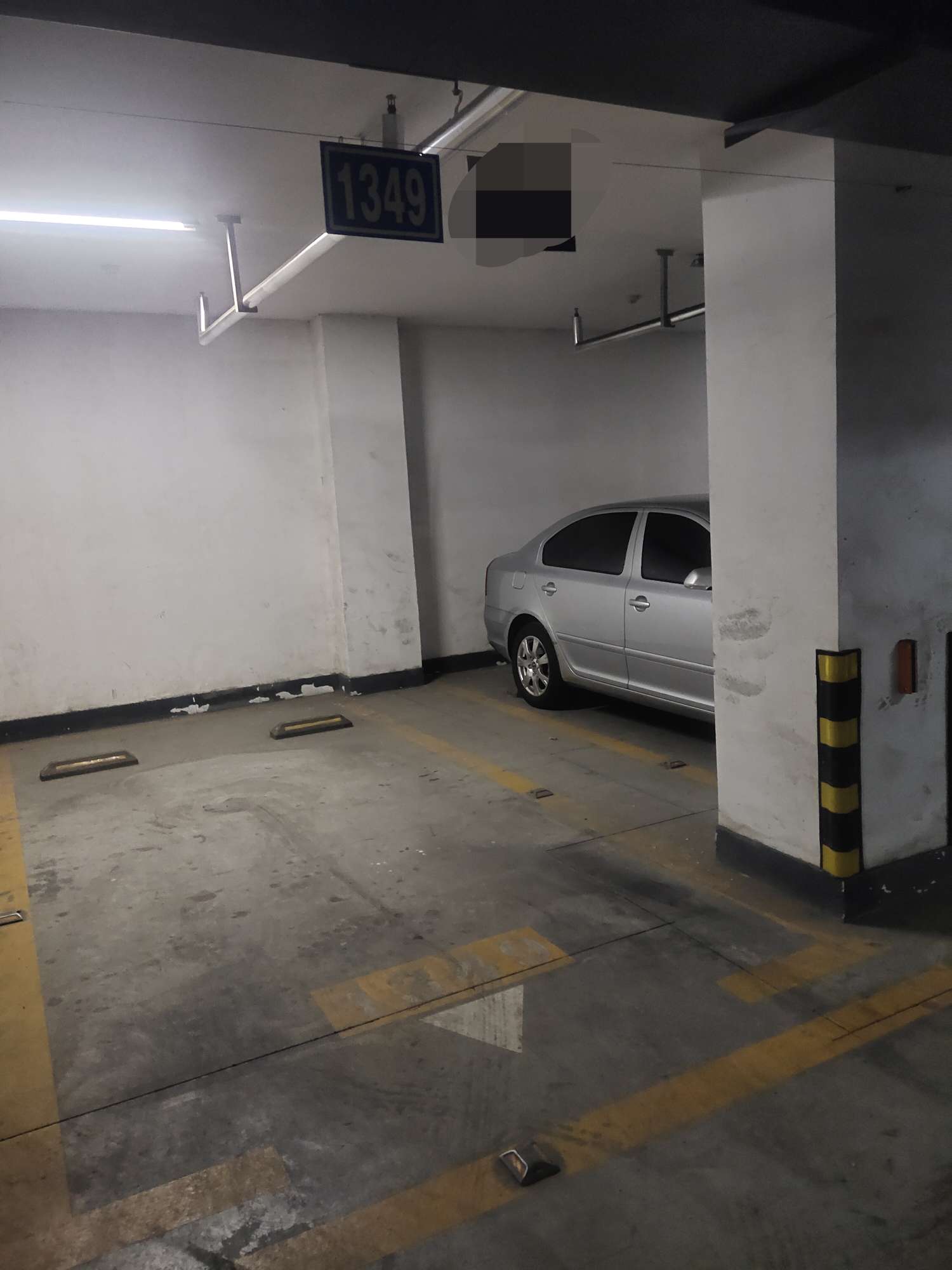 鲁能领秀城车位商铺