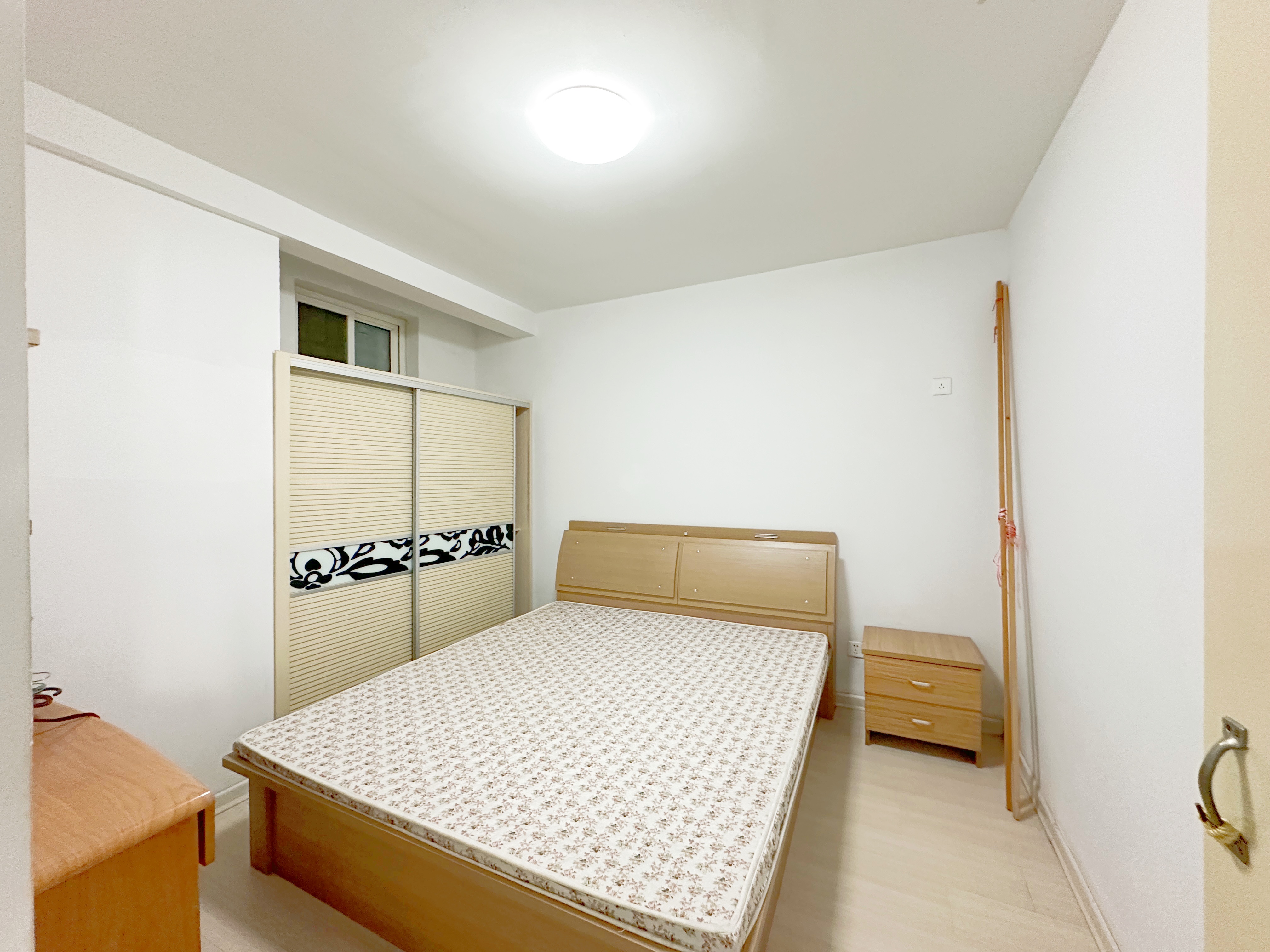 凤凰山路25号院