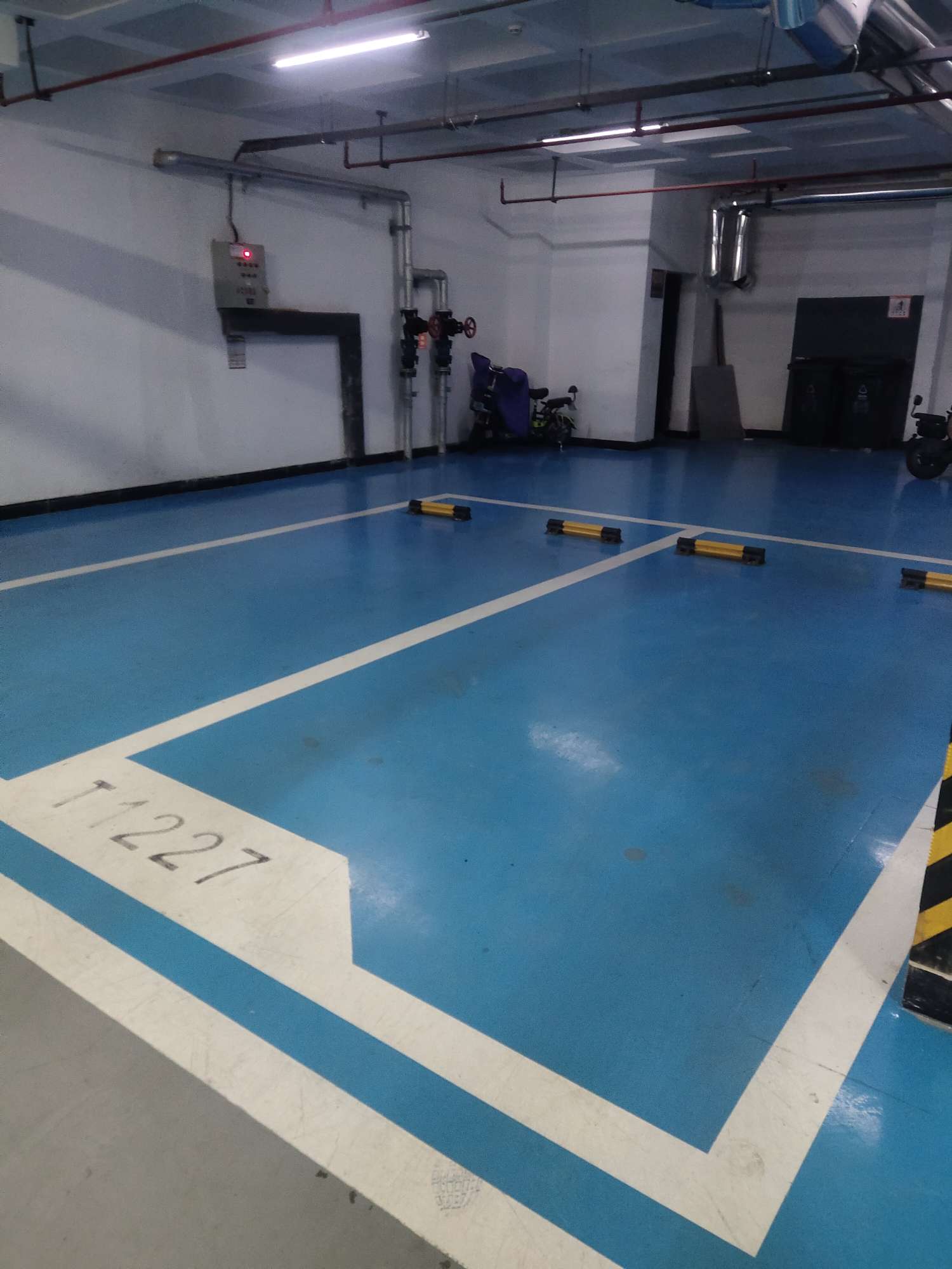 鲁能领秀城车位商铺