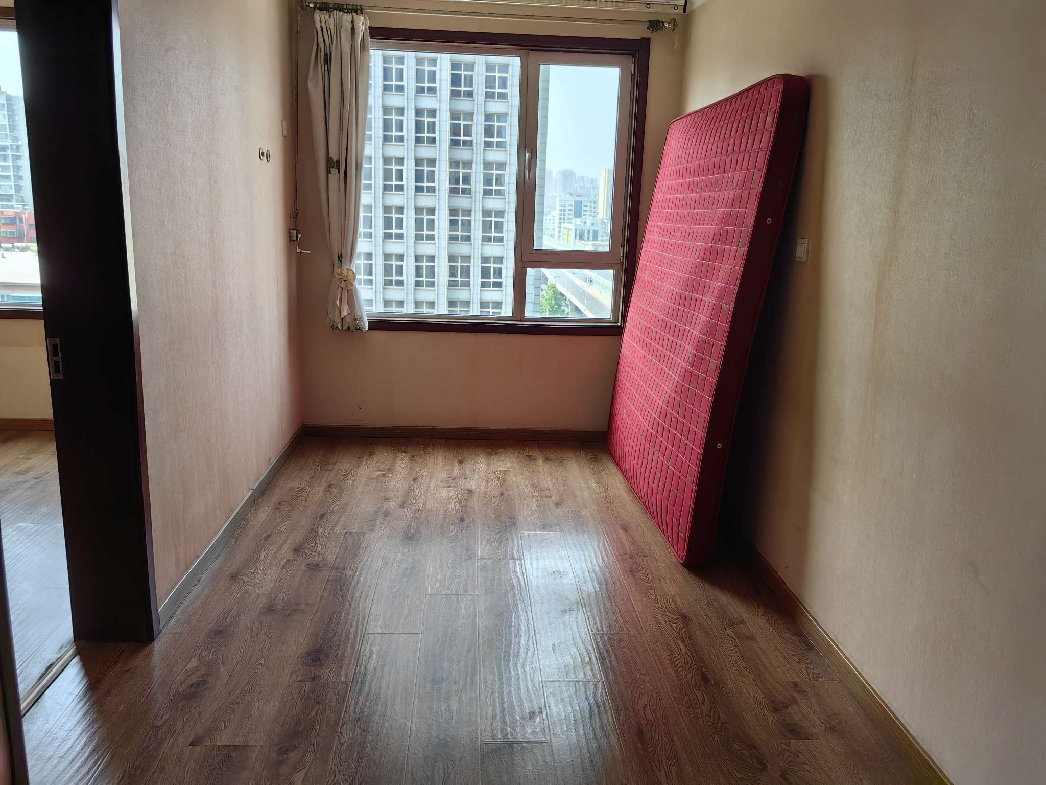铁路玉函小区