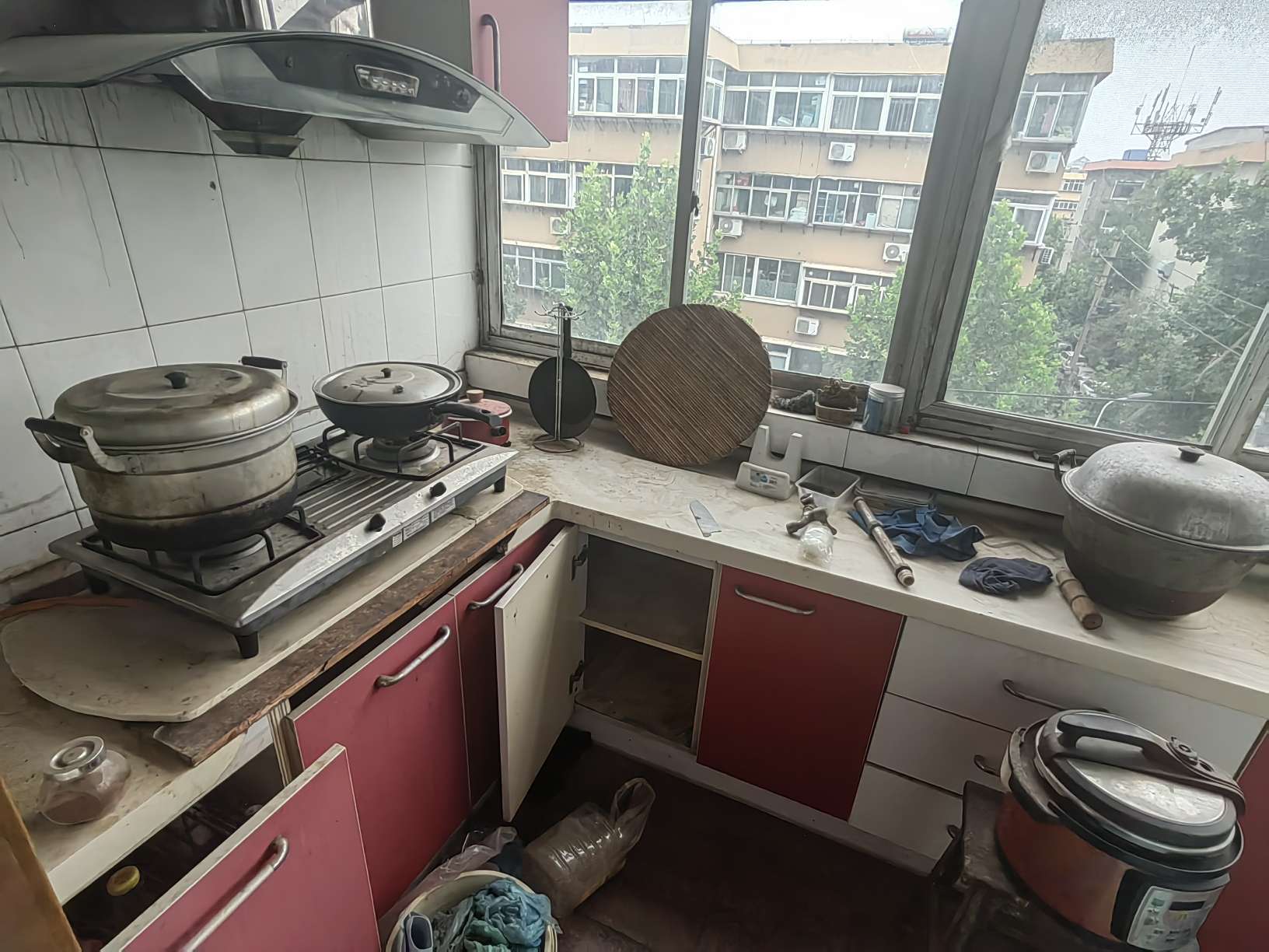 制锦市三圣街小区