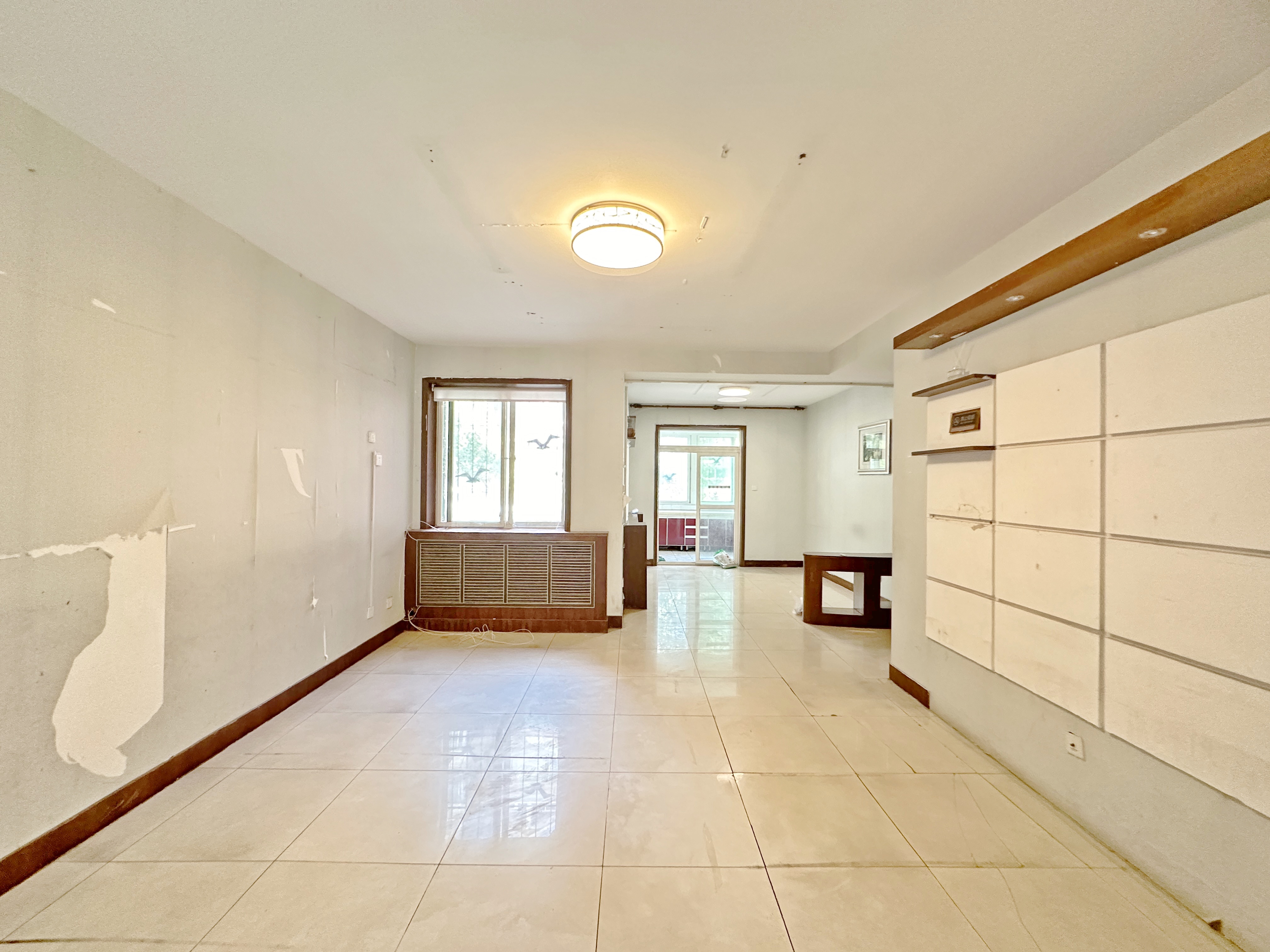 卧龙花园龙和苑