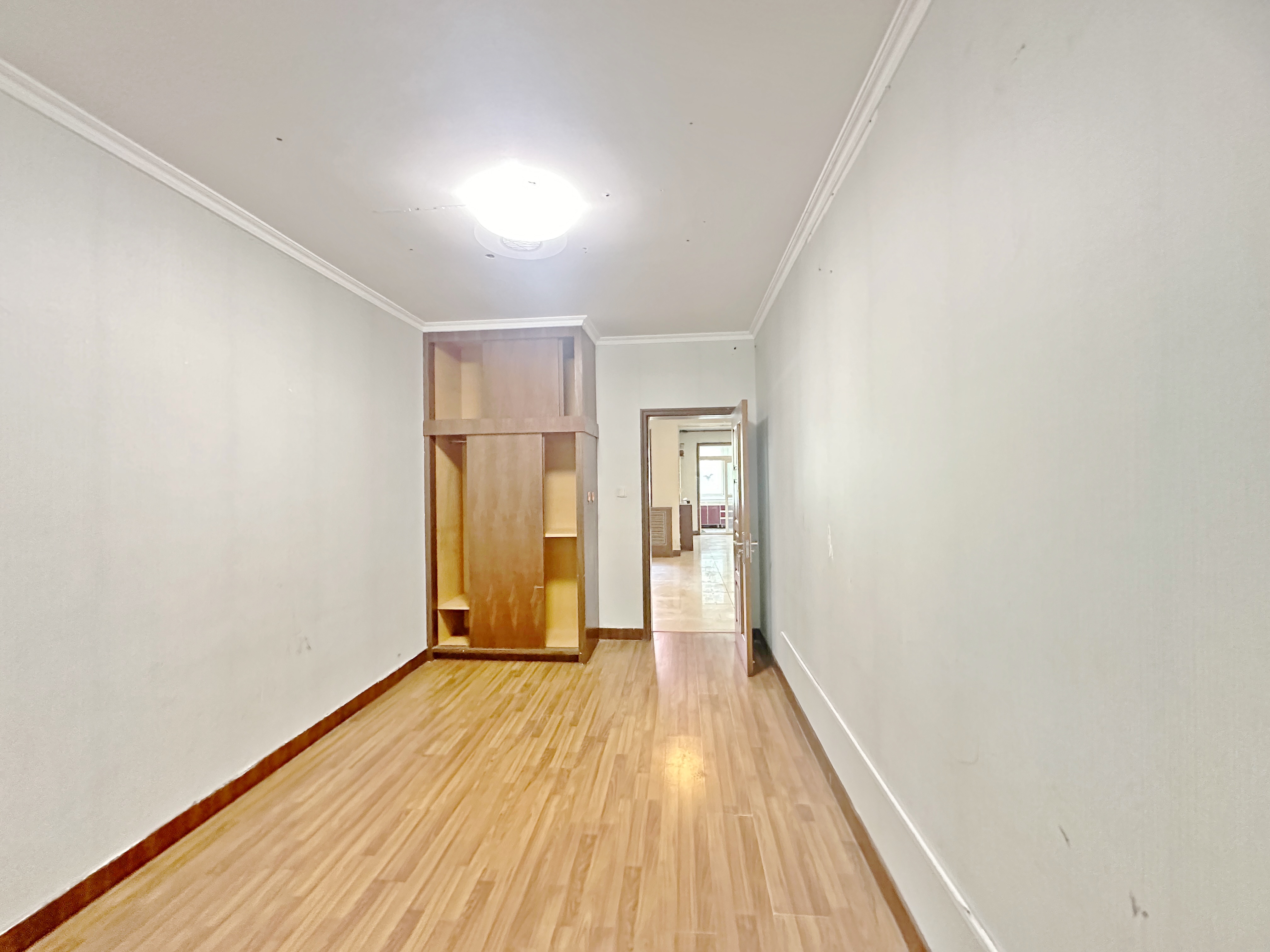 卧龙花园龙和苑