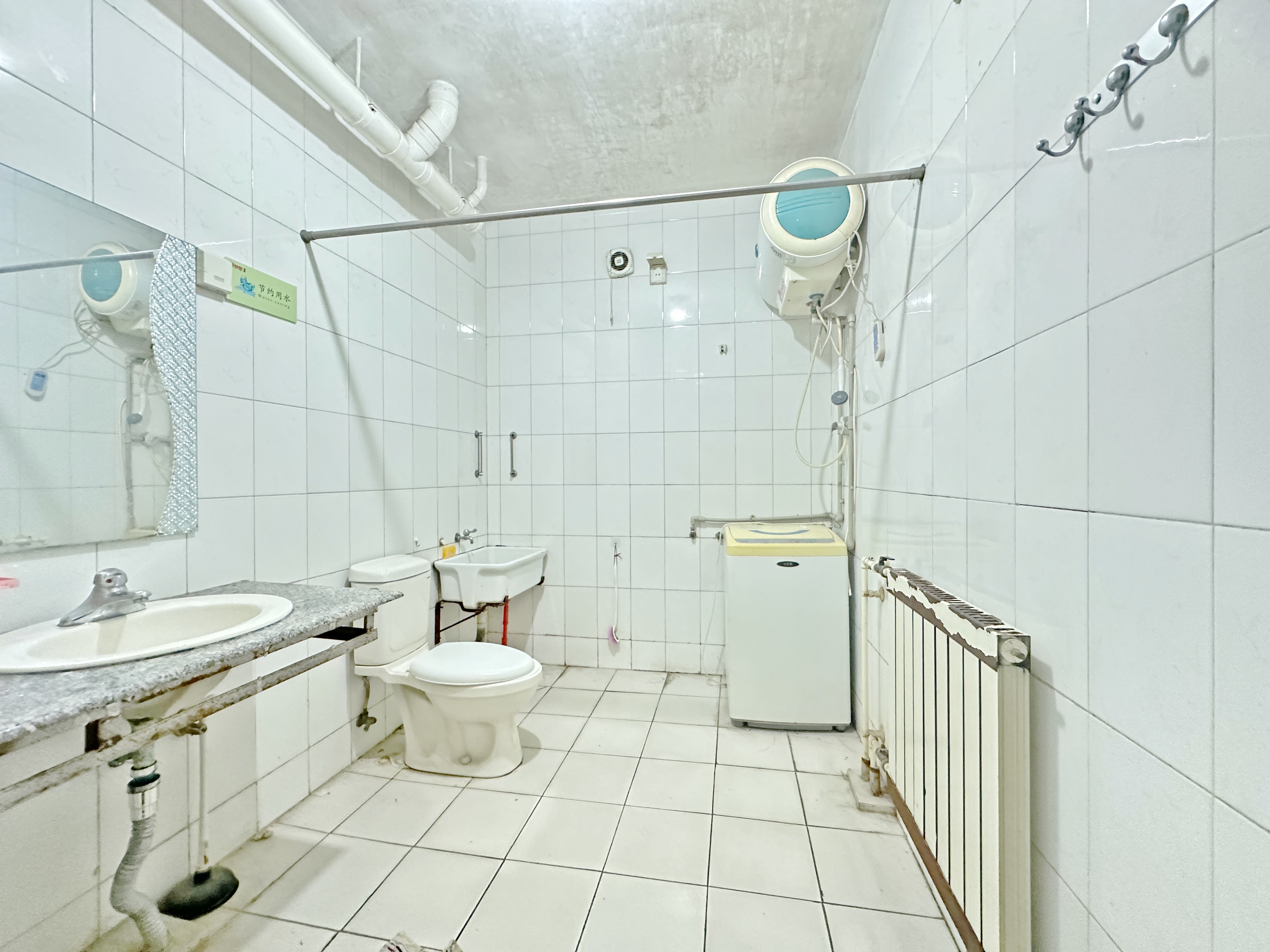 卧龙花园龙和苑