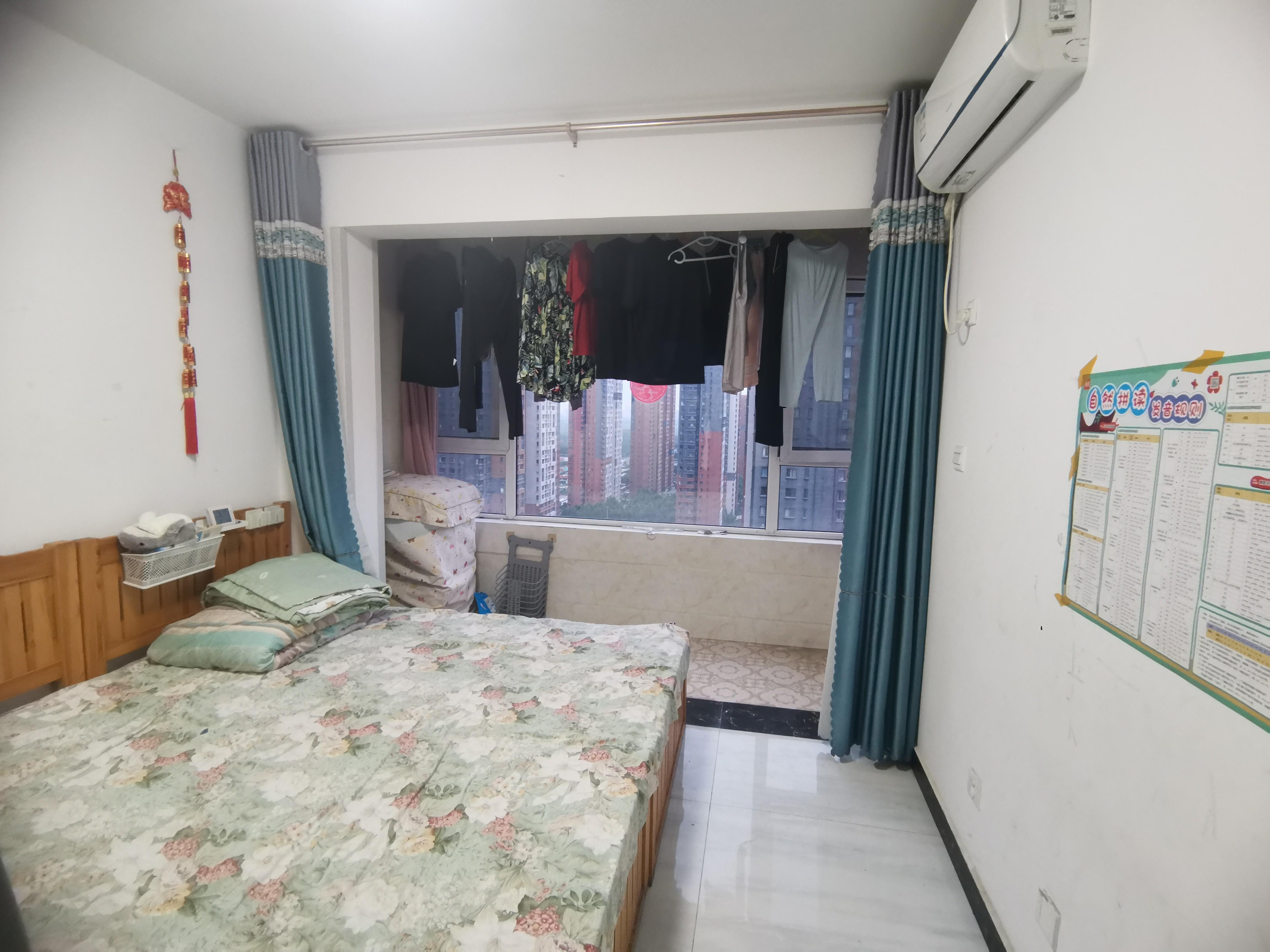 天鸿万象新天哈佛郡
