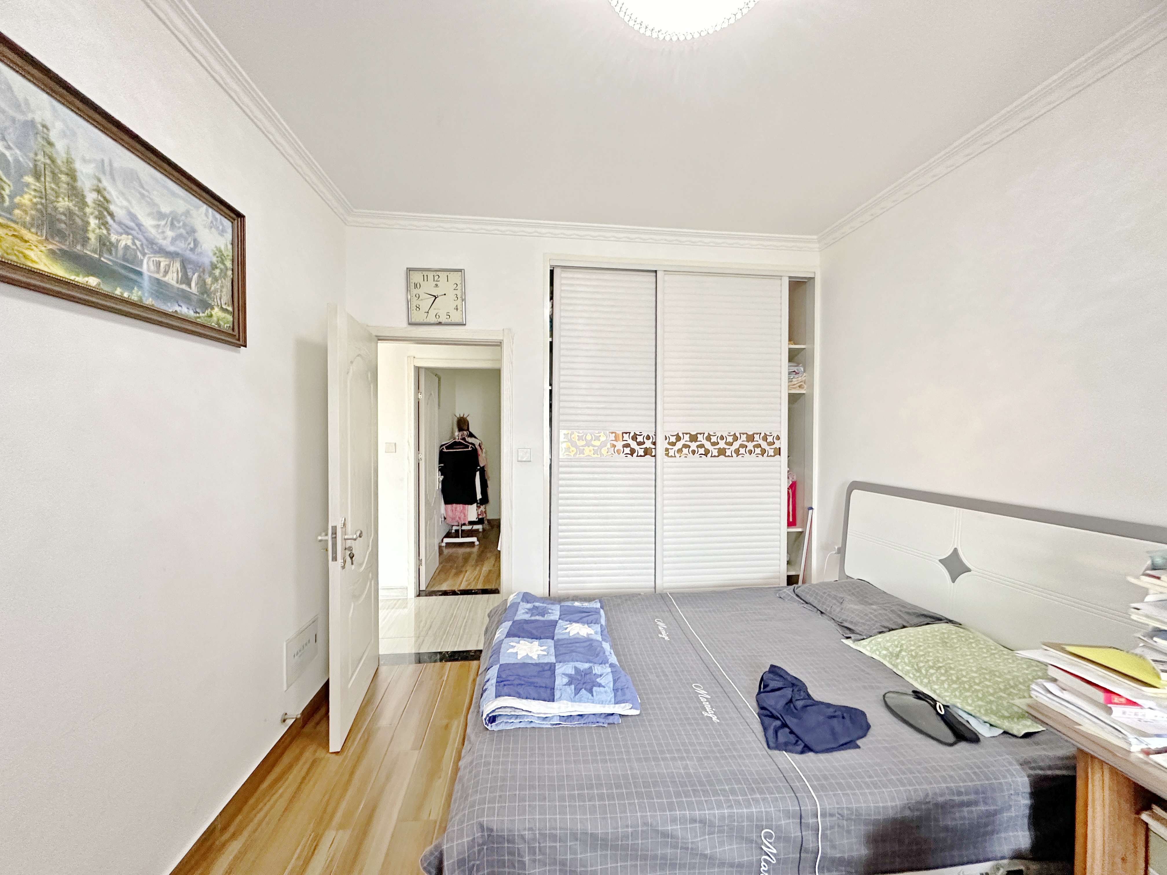 绿地新里卢浮公馆