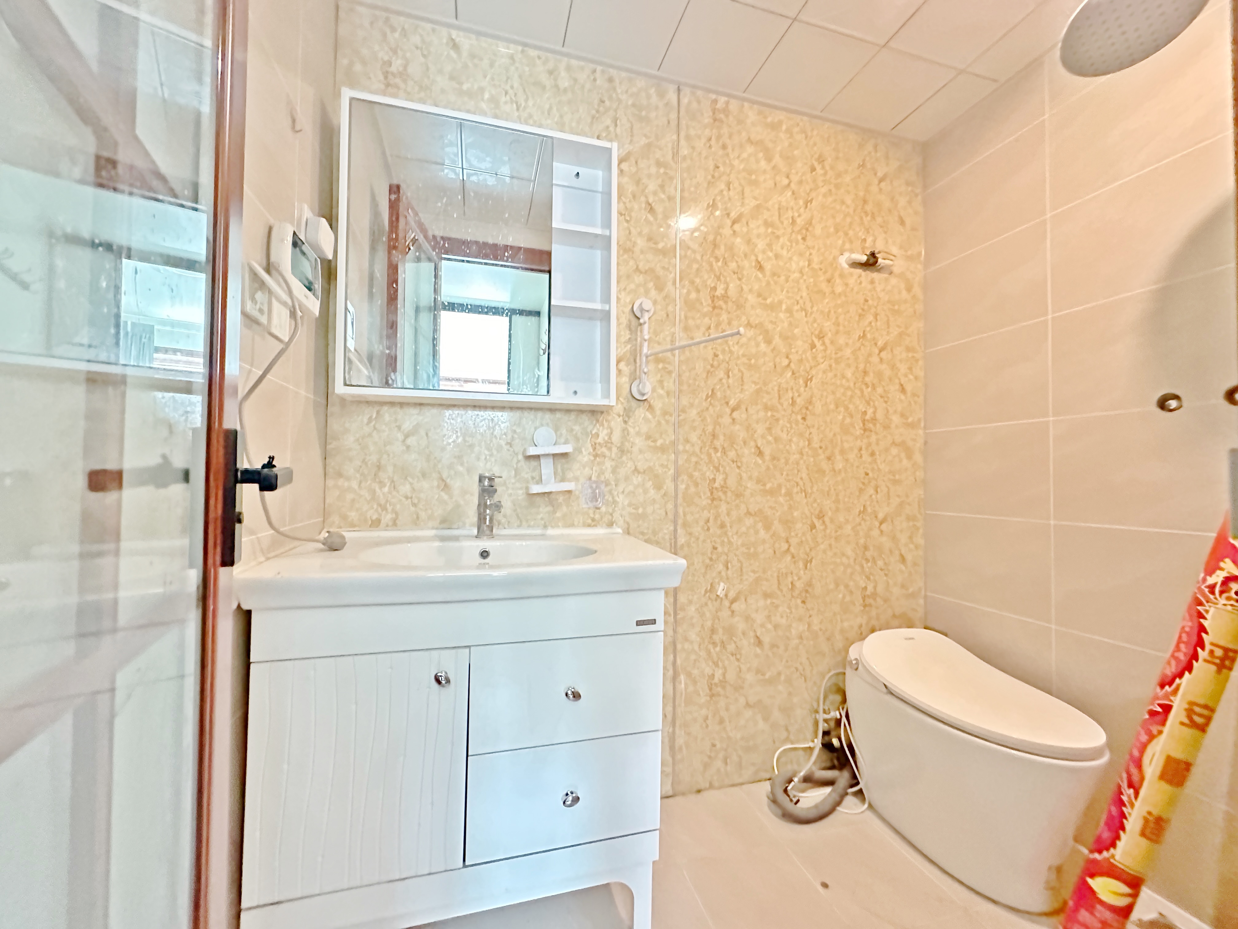 卧龙花园龙和苑