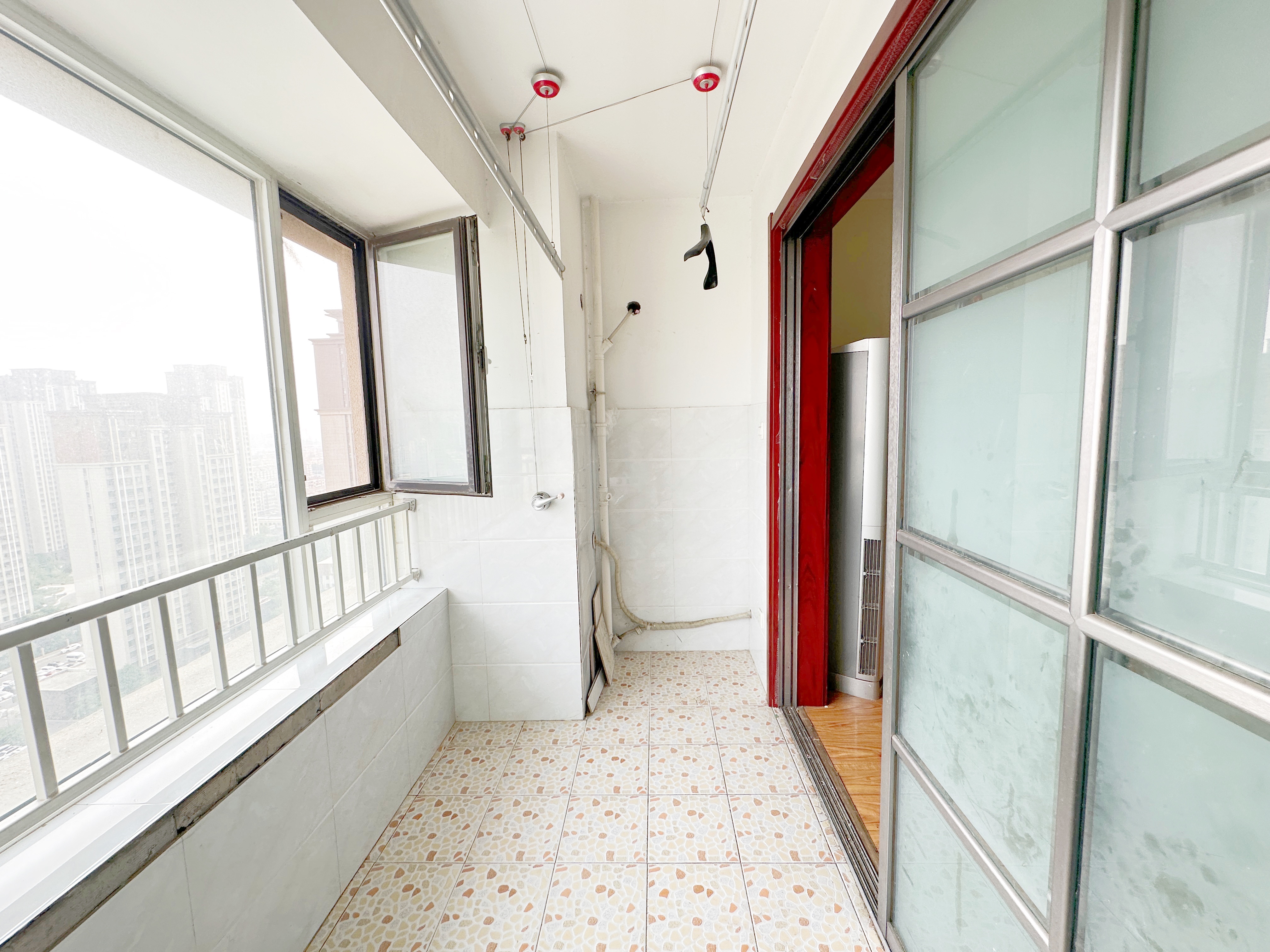 绿地新里梵尔赛公馆