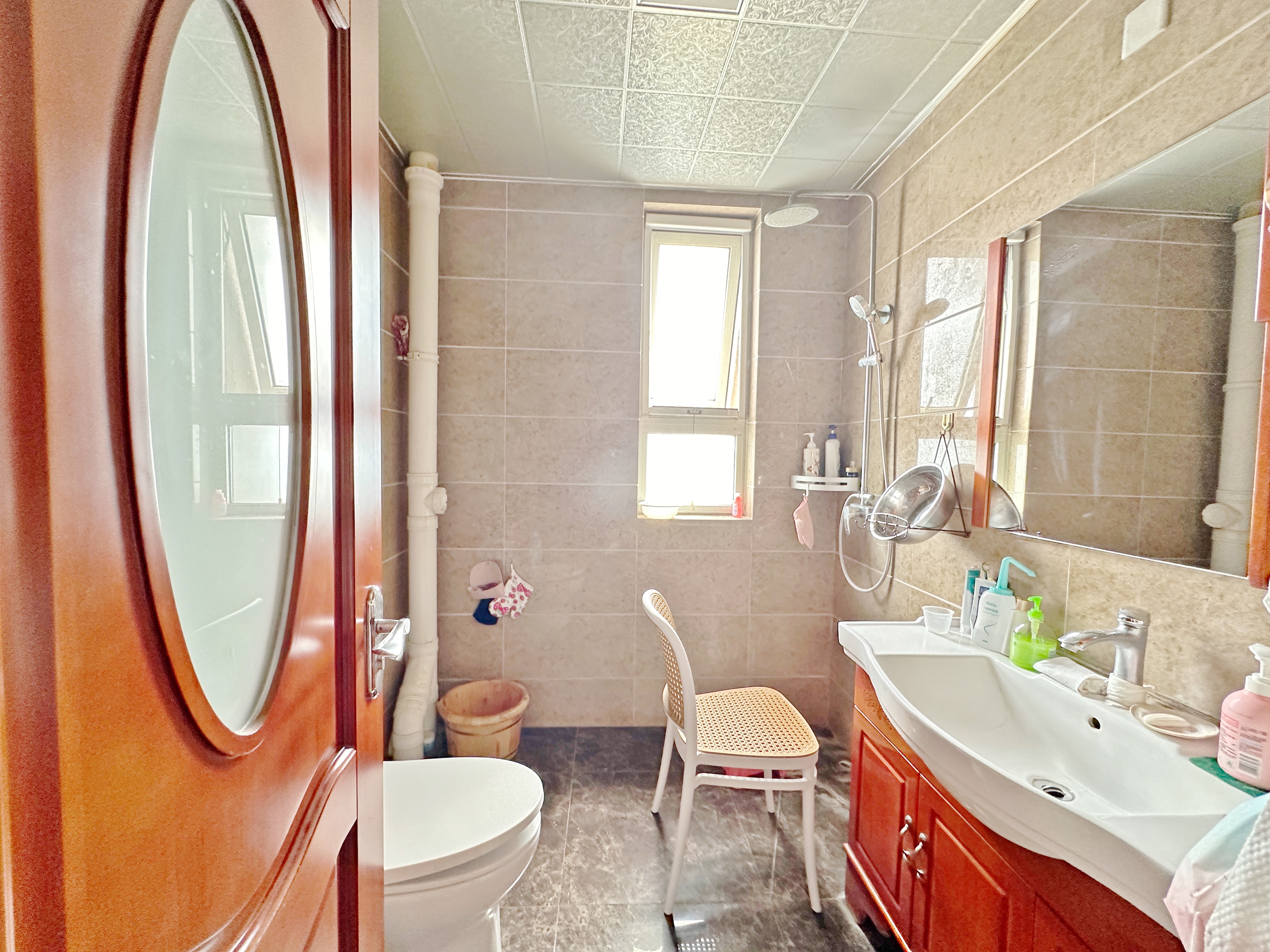 绿地新里卢浮公馆