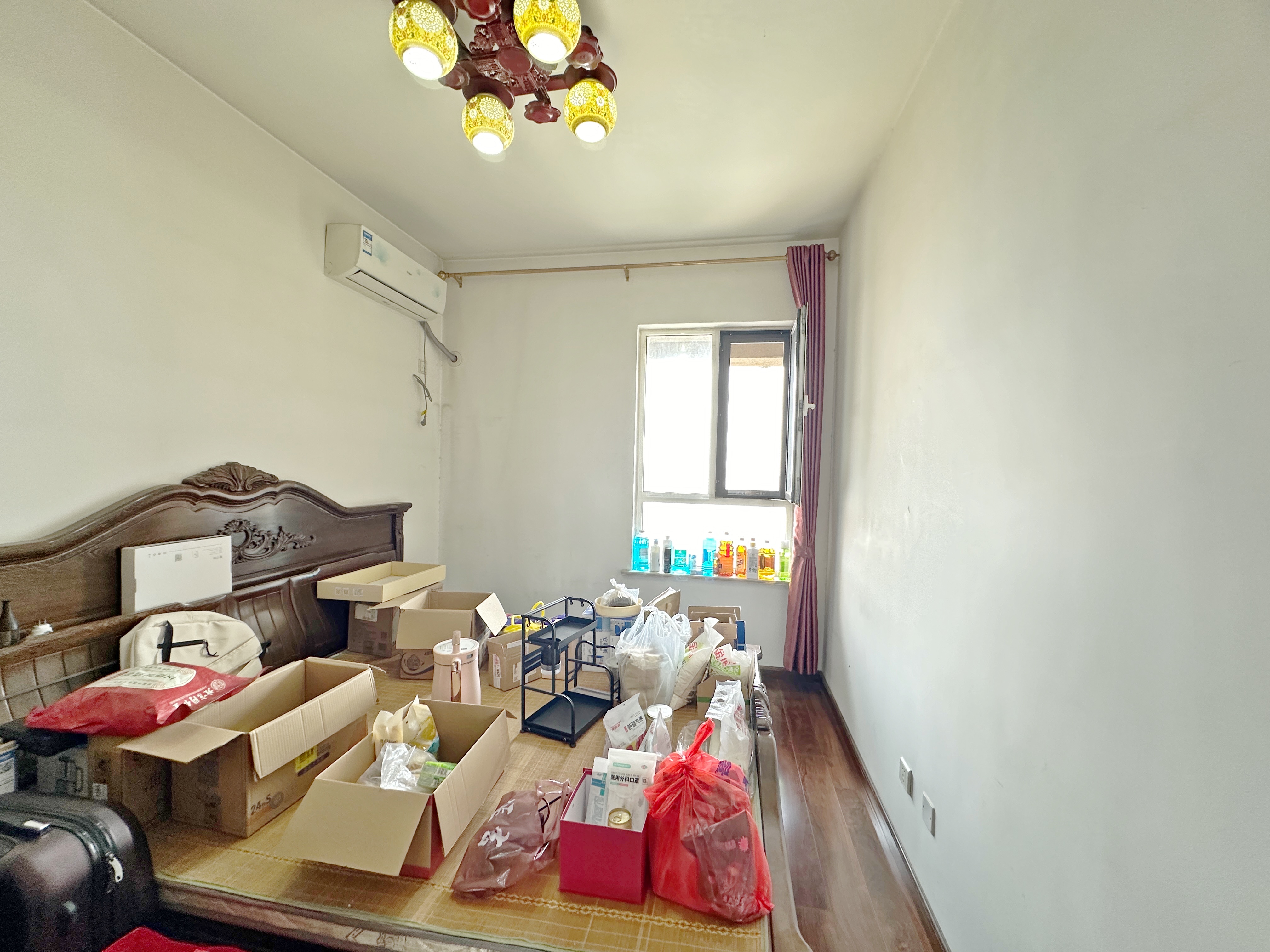 绿地新里卢浮公馆