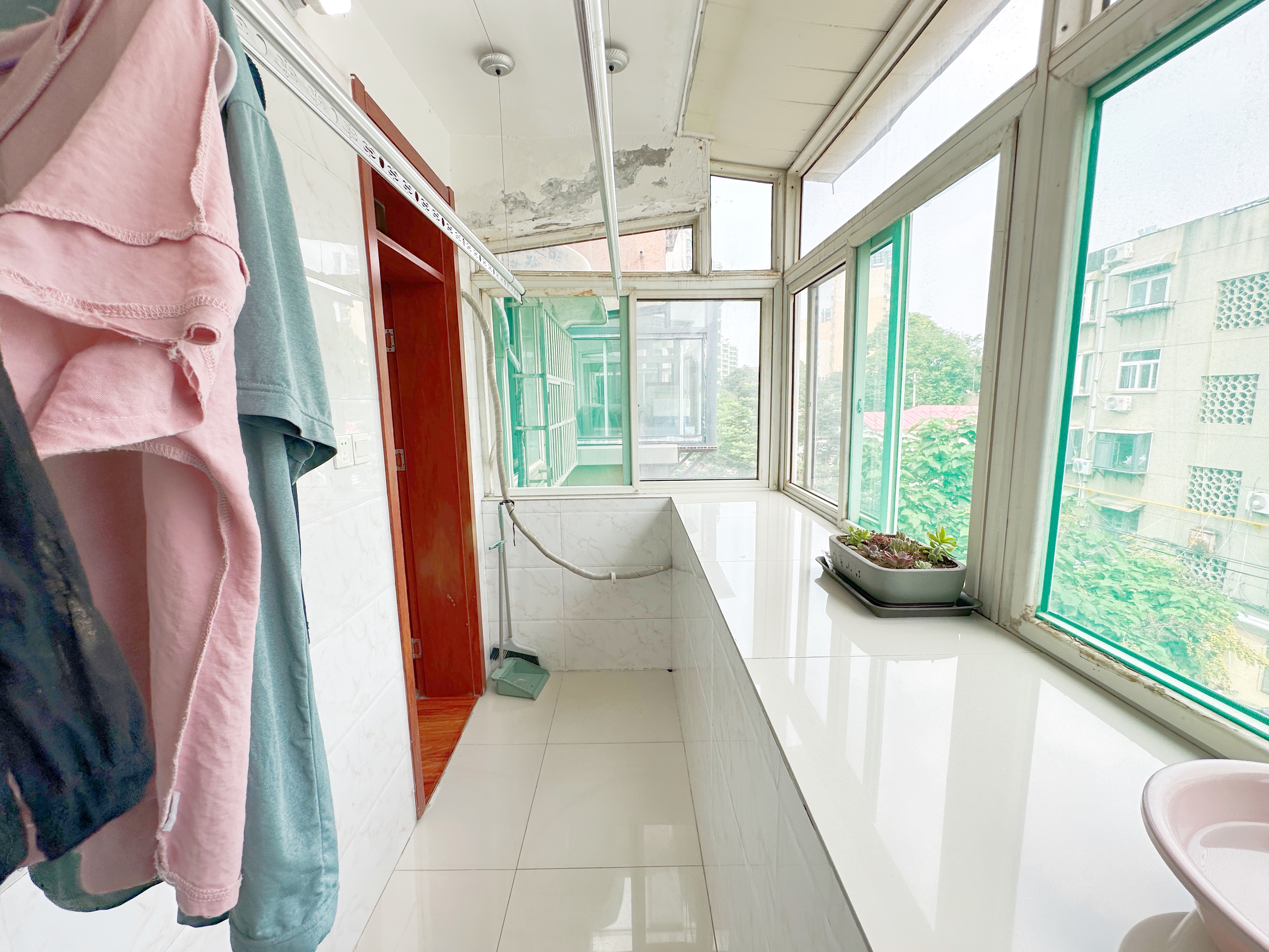 黄岗东路单位宿舍